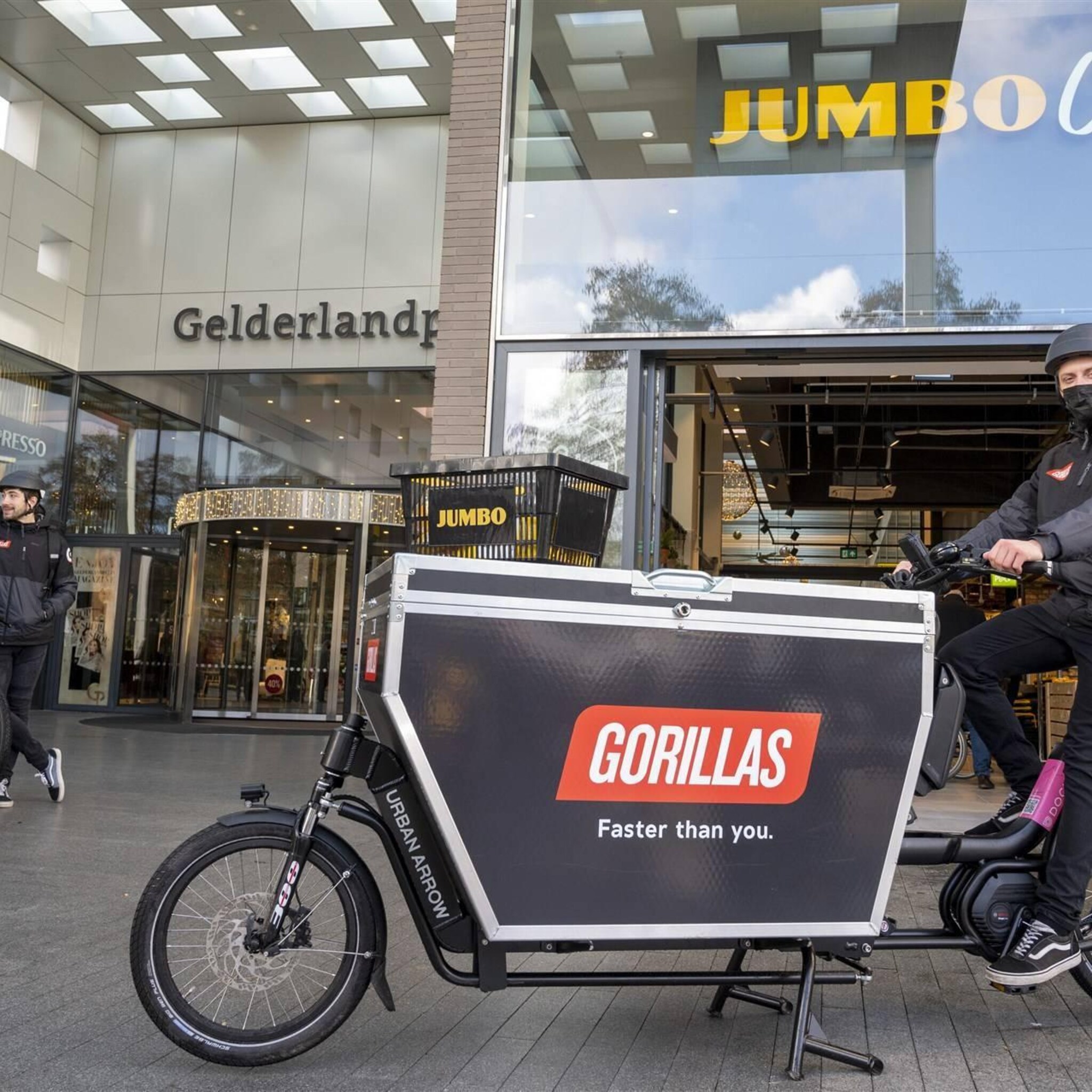 jumbo en gorillas na nog geen anderhalf jaar weer uit elkaar