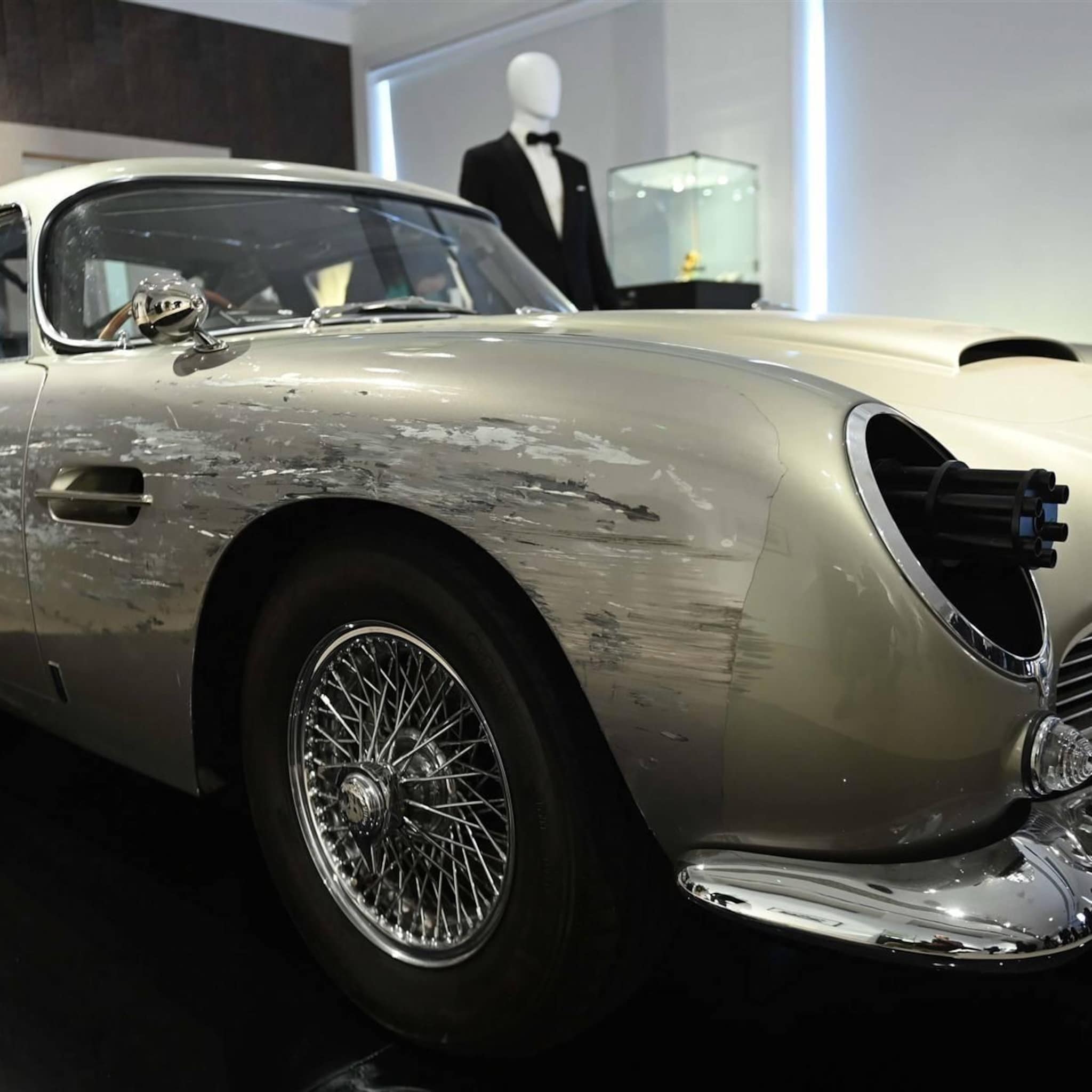 aston martin maakt koerssprong op beurs na chinese investering