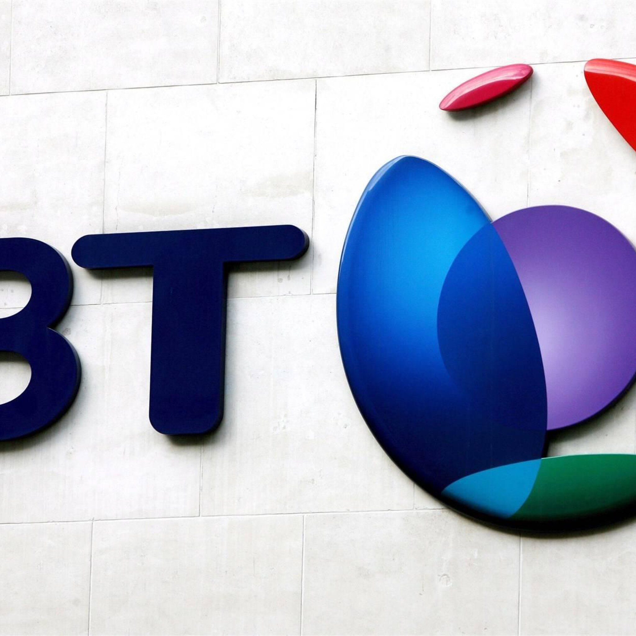 bt snijdt komende jaren fors in het personeelsbestand
