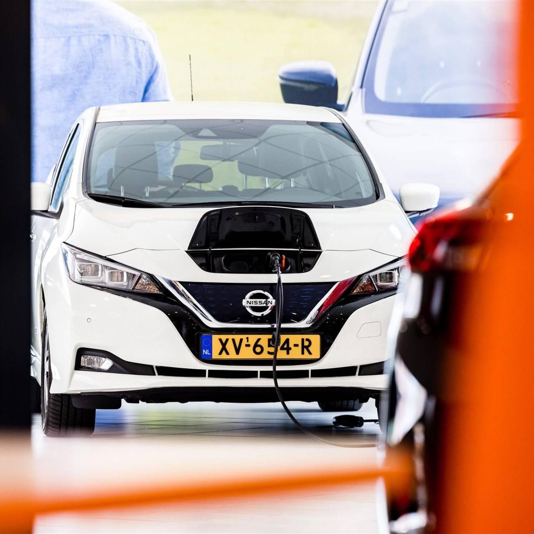 een op de negen in april verkochte auto s in europa was elektrisch