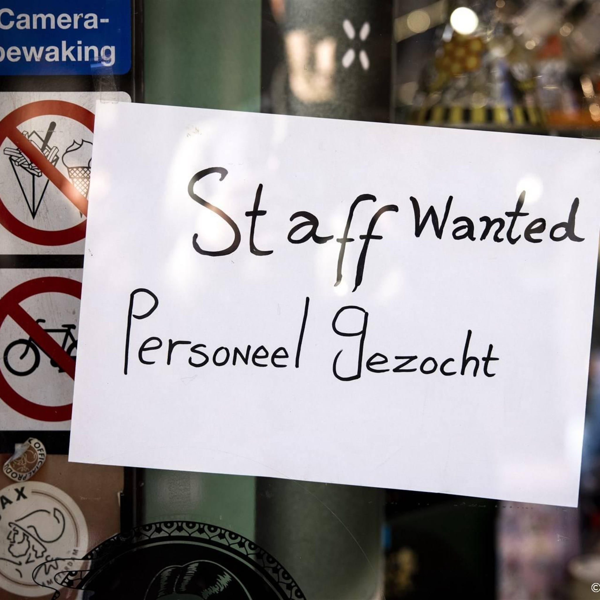 werkloosheid licht afgenomen in april