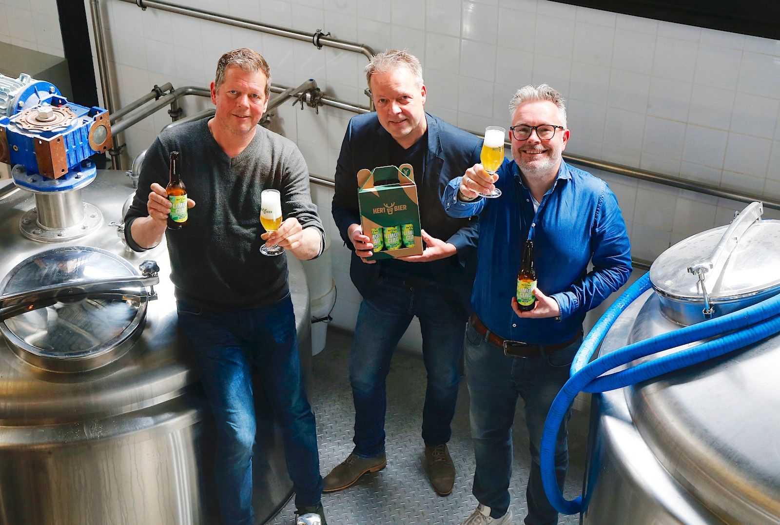 Limon Ciao, het must-have bier met een vleugje Utrecht en Veluwe. Vlnr: Johan Graveland, Marcel van Pijlen en Ivar Camps. Beeld: Ruud Voest