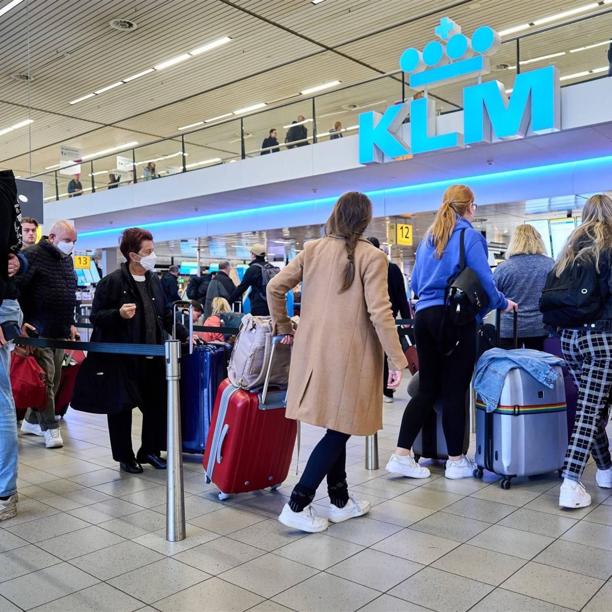 klm wil dat schiphol sneller gaat verbouwen