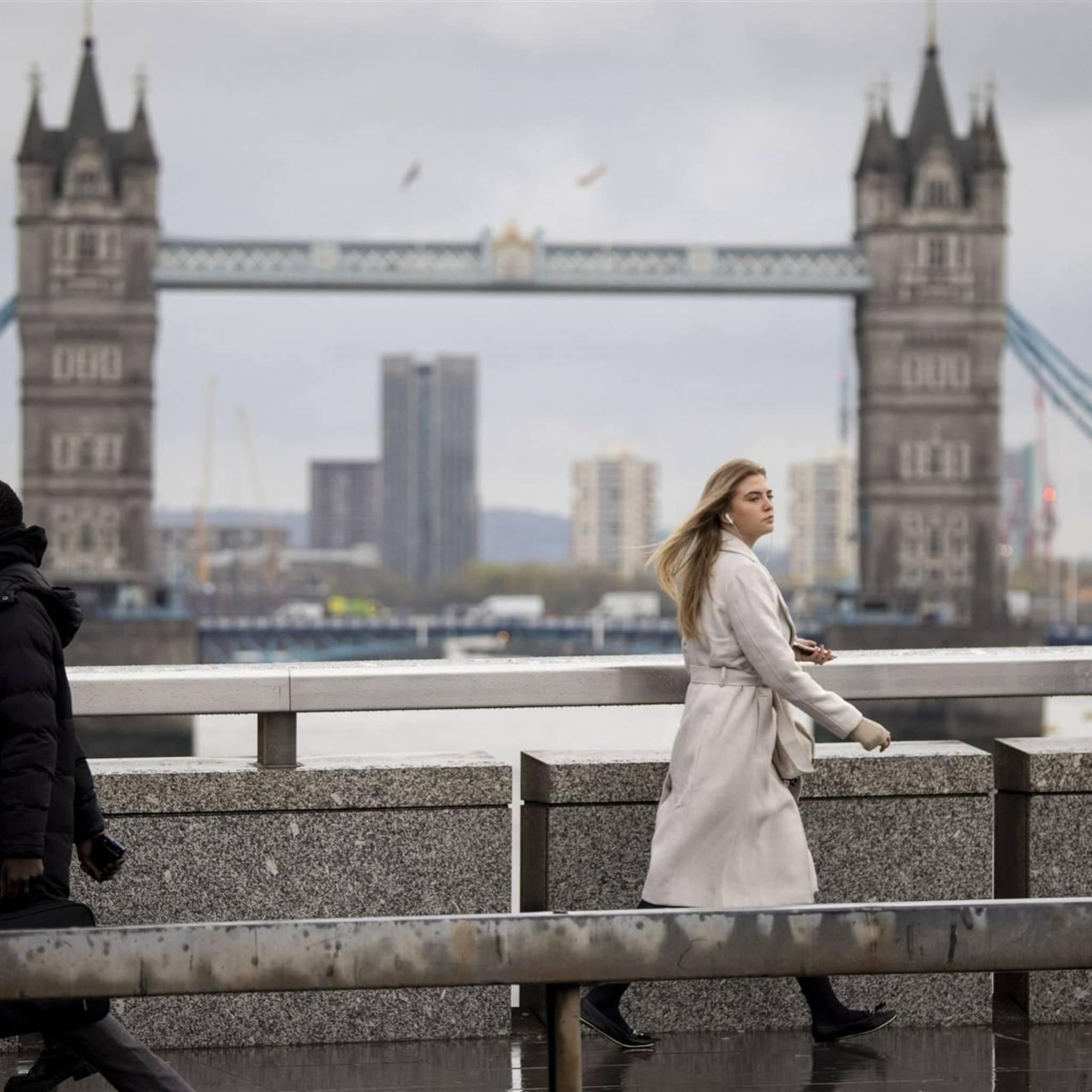 britse economie toch licht gegroeid ondanks stakingen