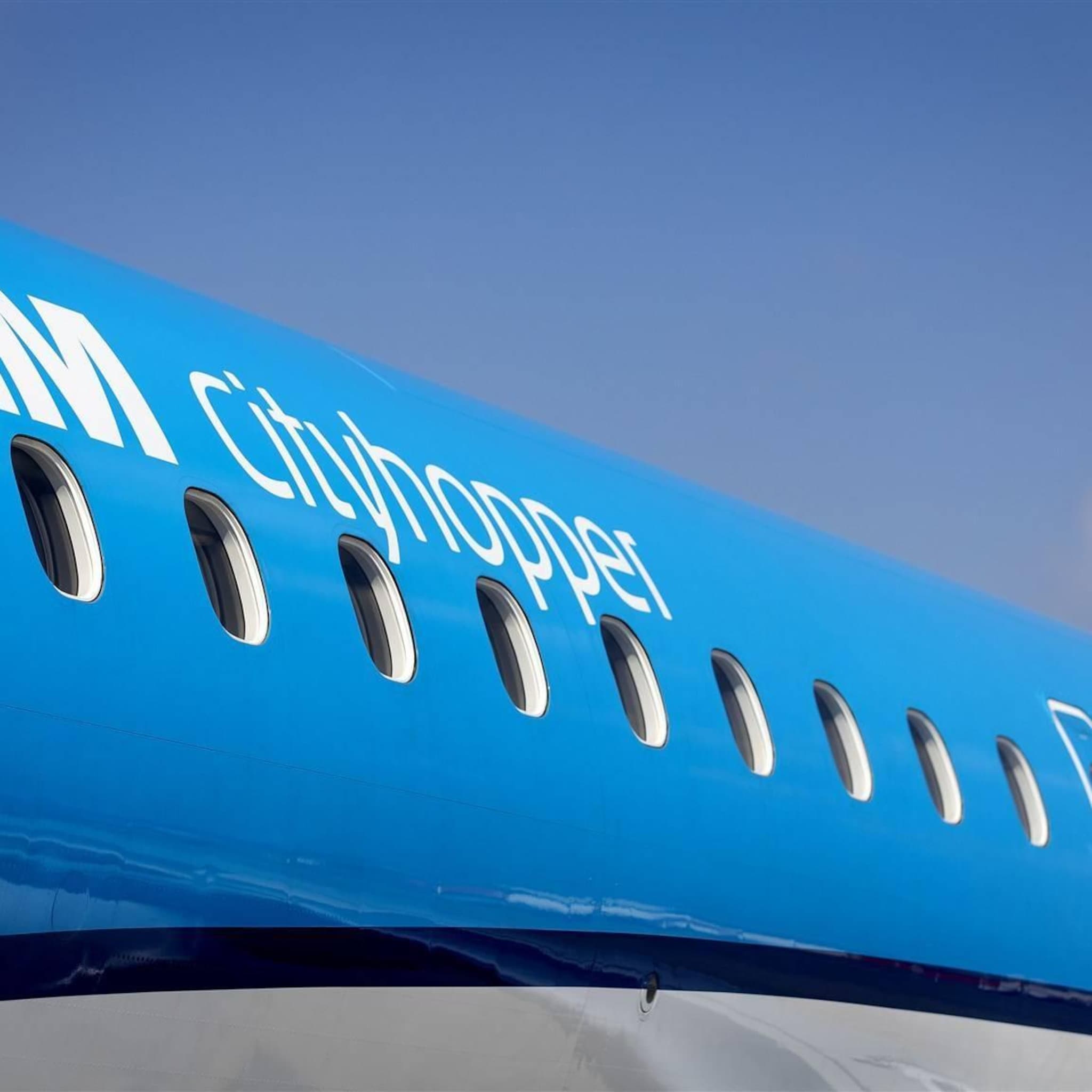 klm moet vluchten schrappen bij cityhopper