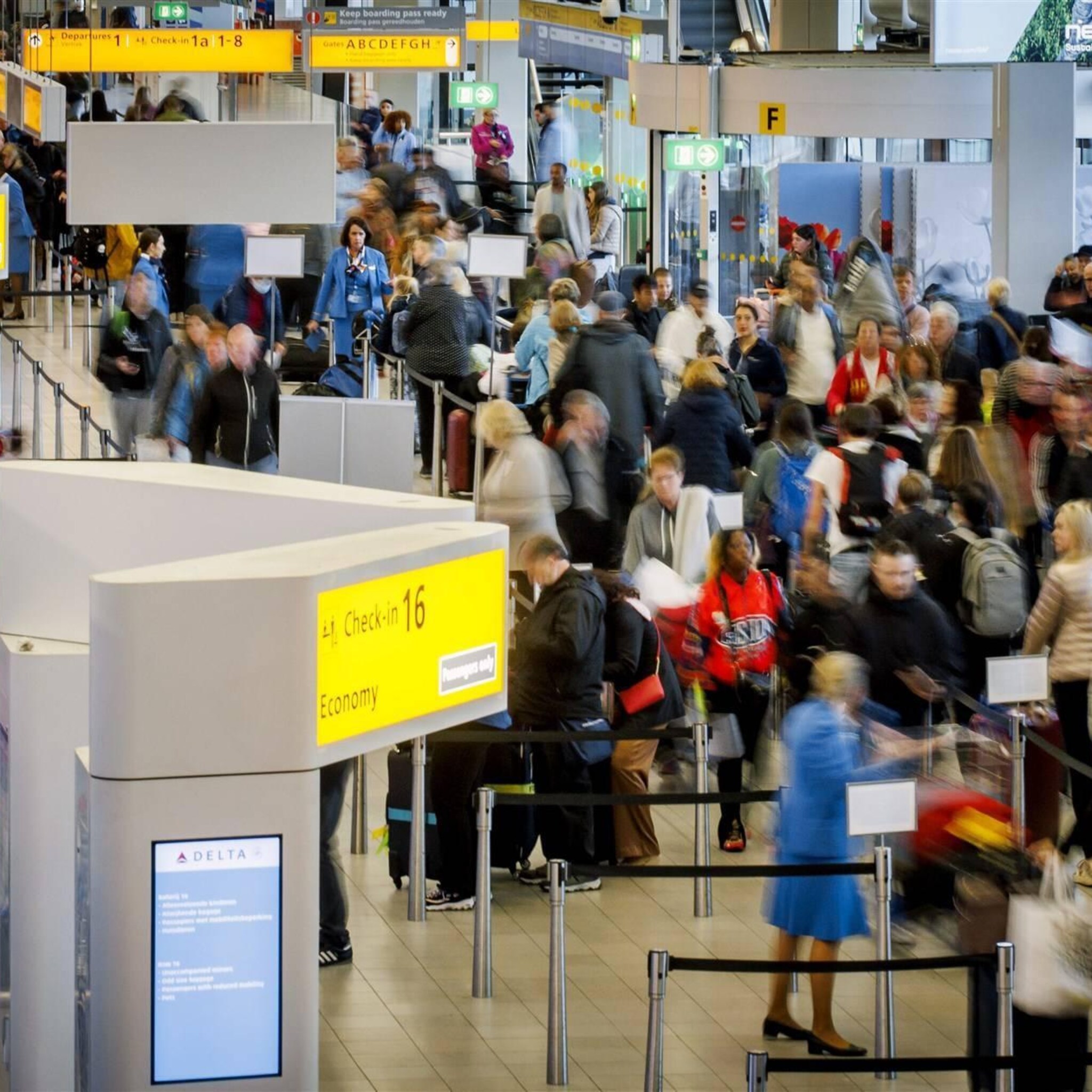 aantal vliegtuigpassagiers na coronapandemie in 2023 weer omhoog