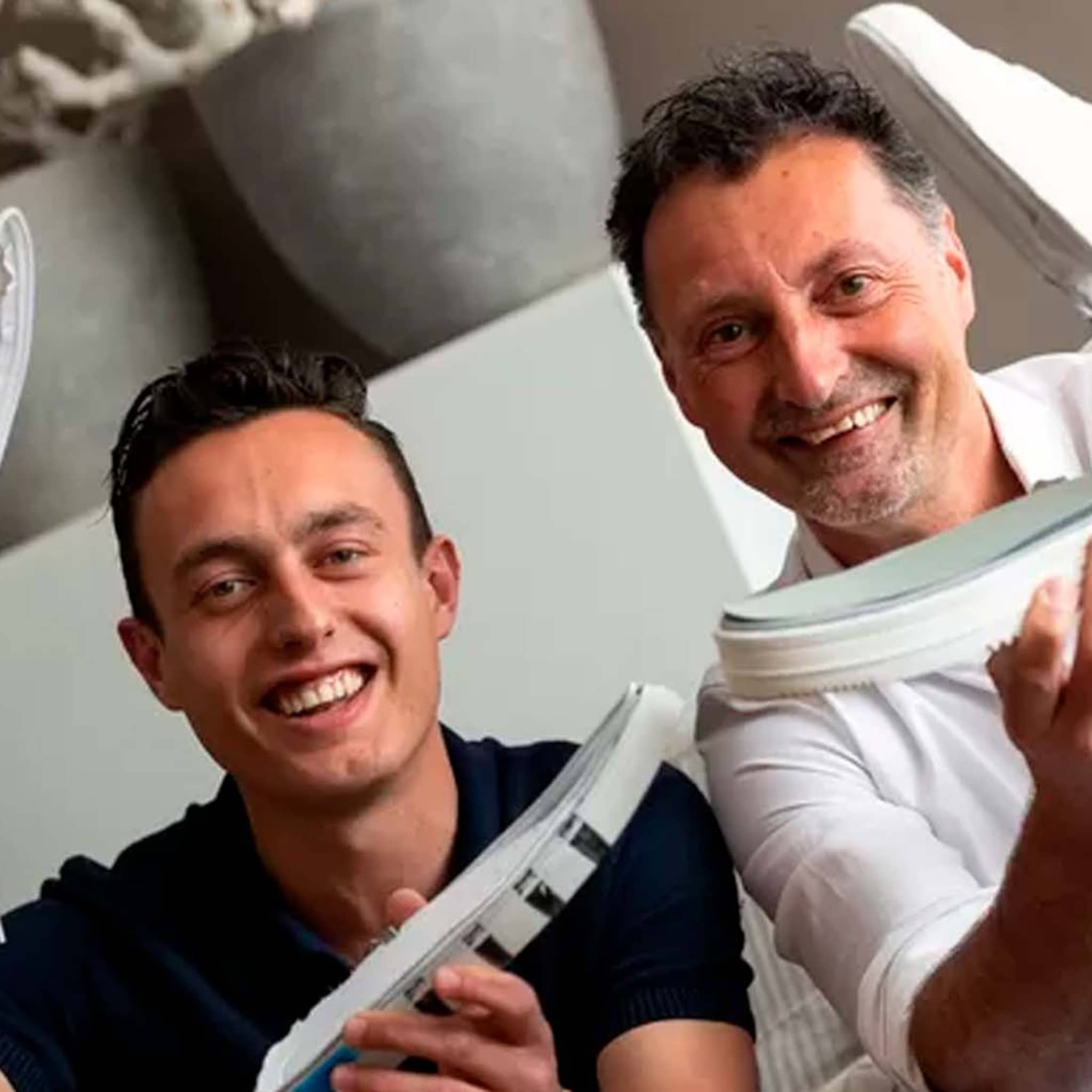 afritsbare sneaker lijkt hit in wording vader en zoon over hun vernieuwing