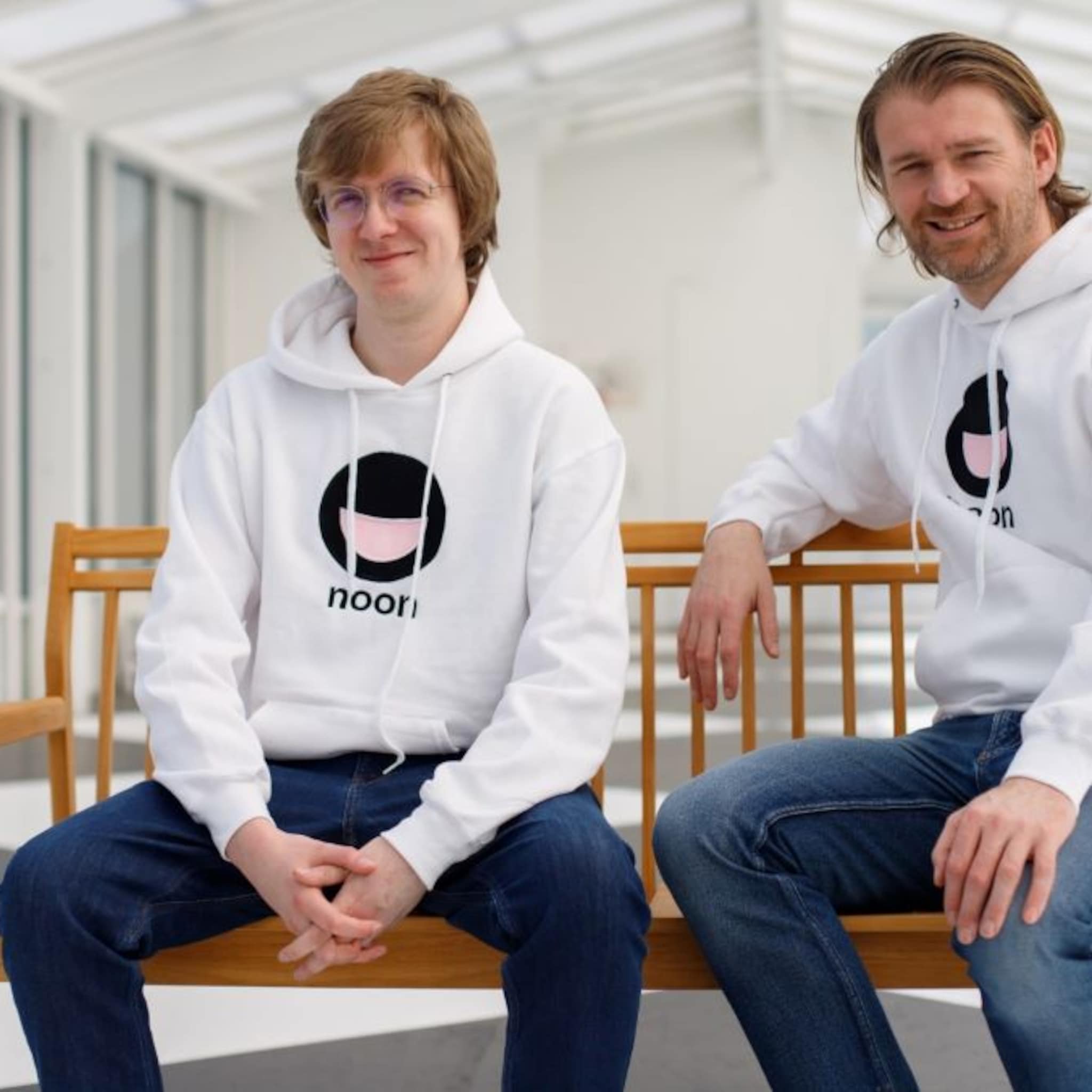 tech startup noon haalt 500 000 euro op om welzijn werknemers met behulp van data te verbeteren
