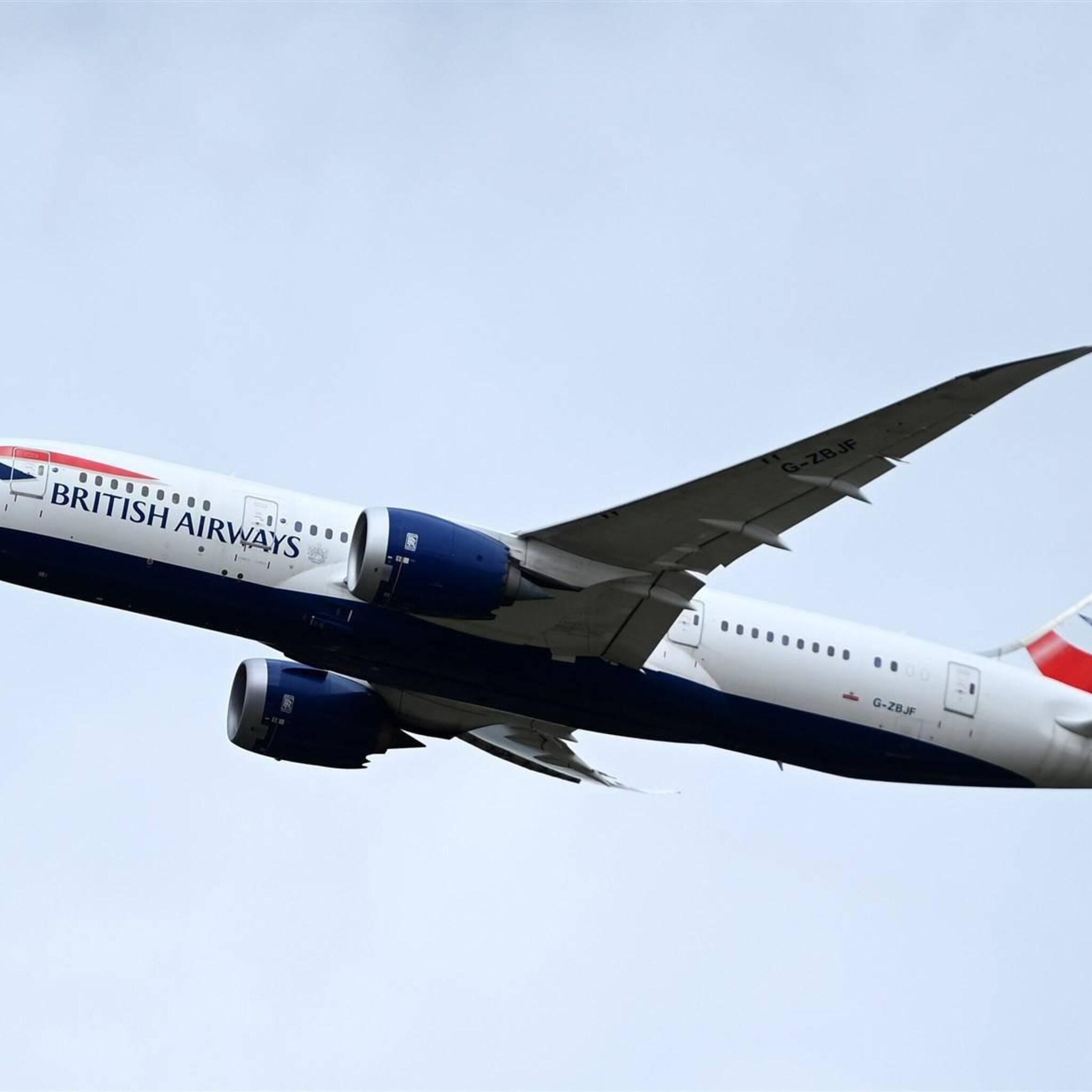 sterke ticketverkoop stemt eigenaar british airways positiever
