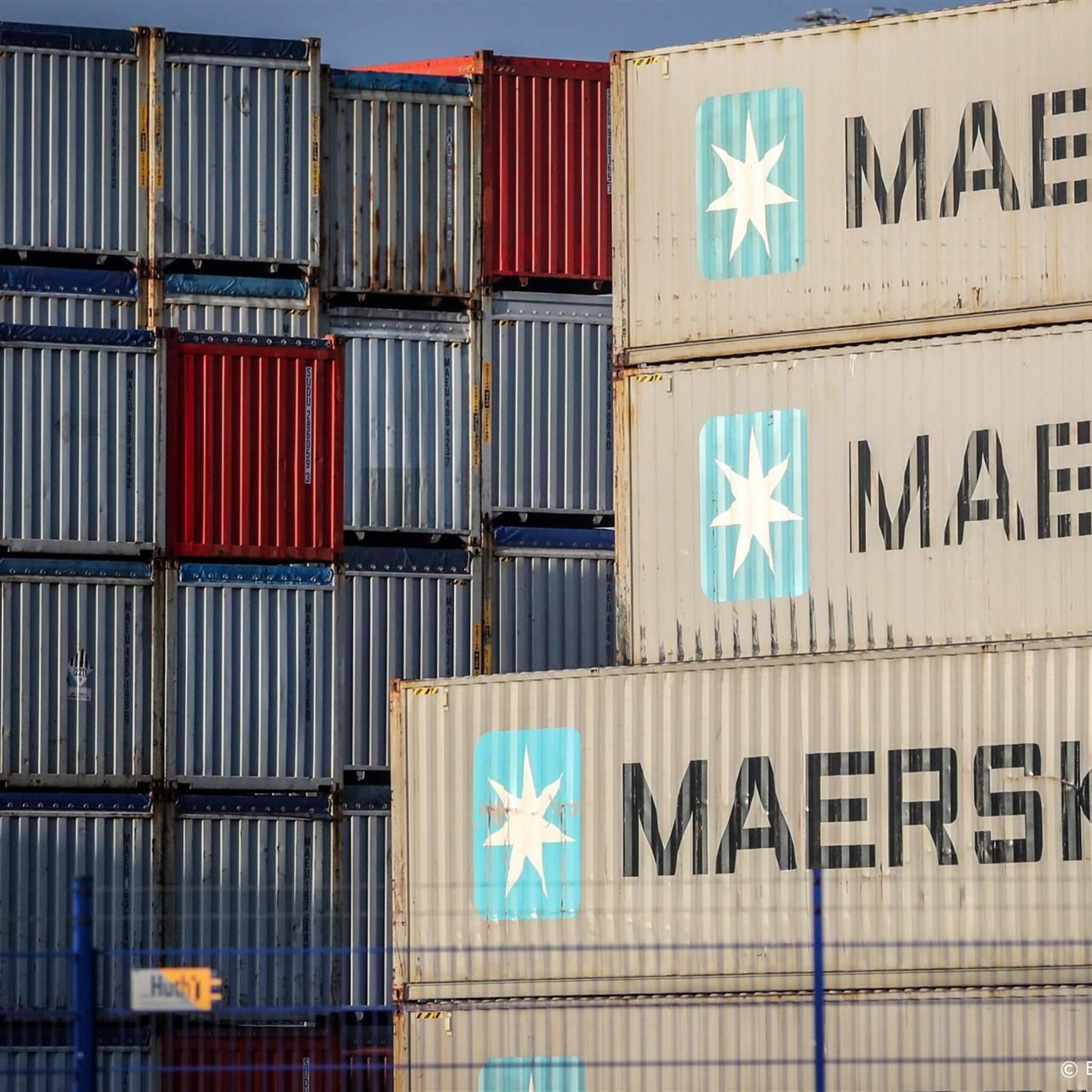 vrachtconcern maersk voelt afnemende vraag naar containers