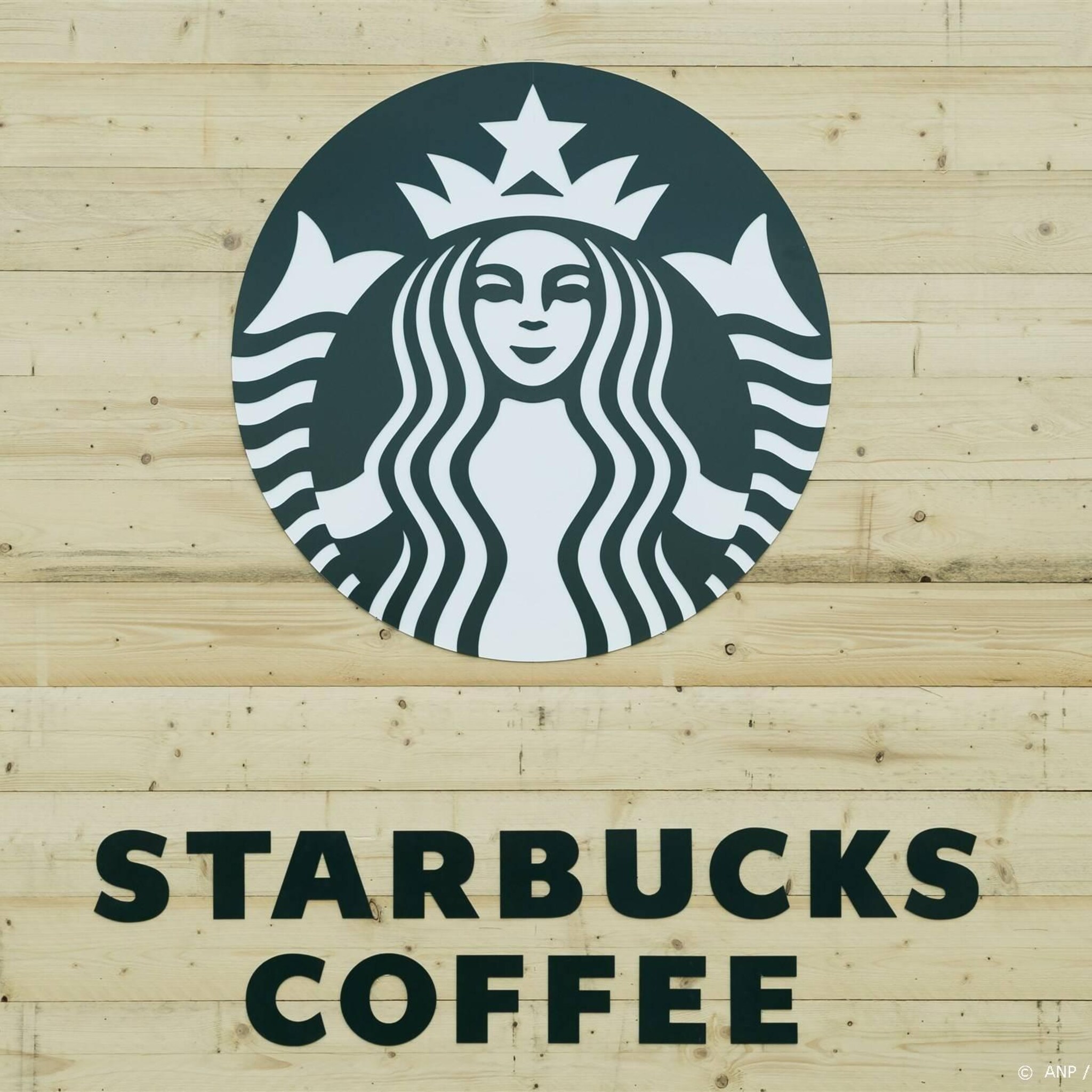 ondanks hoge inflatie blijft starbucks meer koffie verkopen