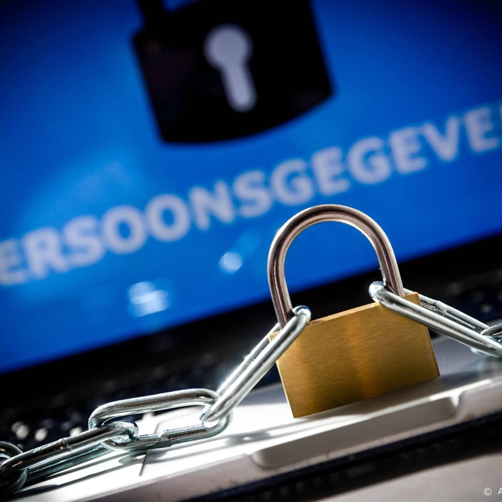 bedrijf dient privacyklacht in tegen marktonderzoeker gfk