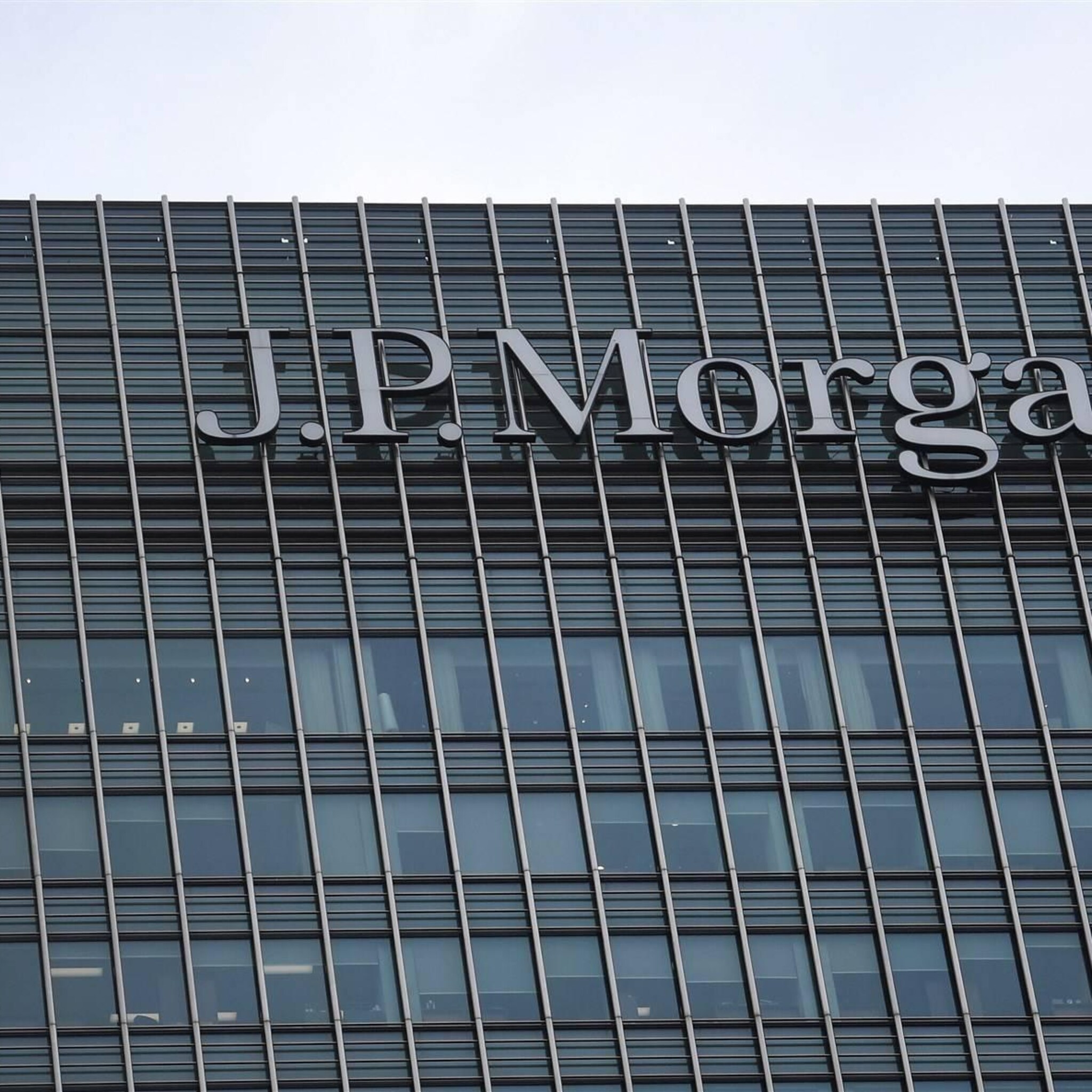 jpmorgan stijgt op wall street na kopen first republic bank