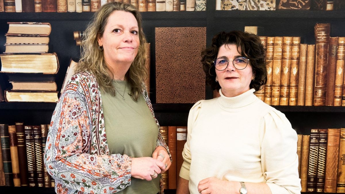 Leonie en Nathalie: ,,Soms duurt een gesprek vier minuten, soms een half uur.”