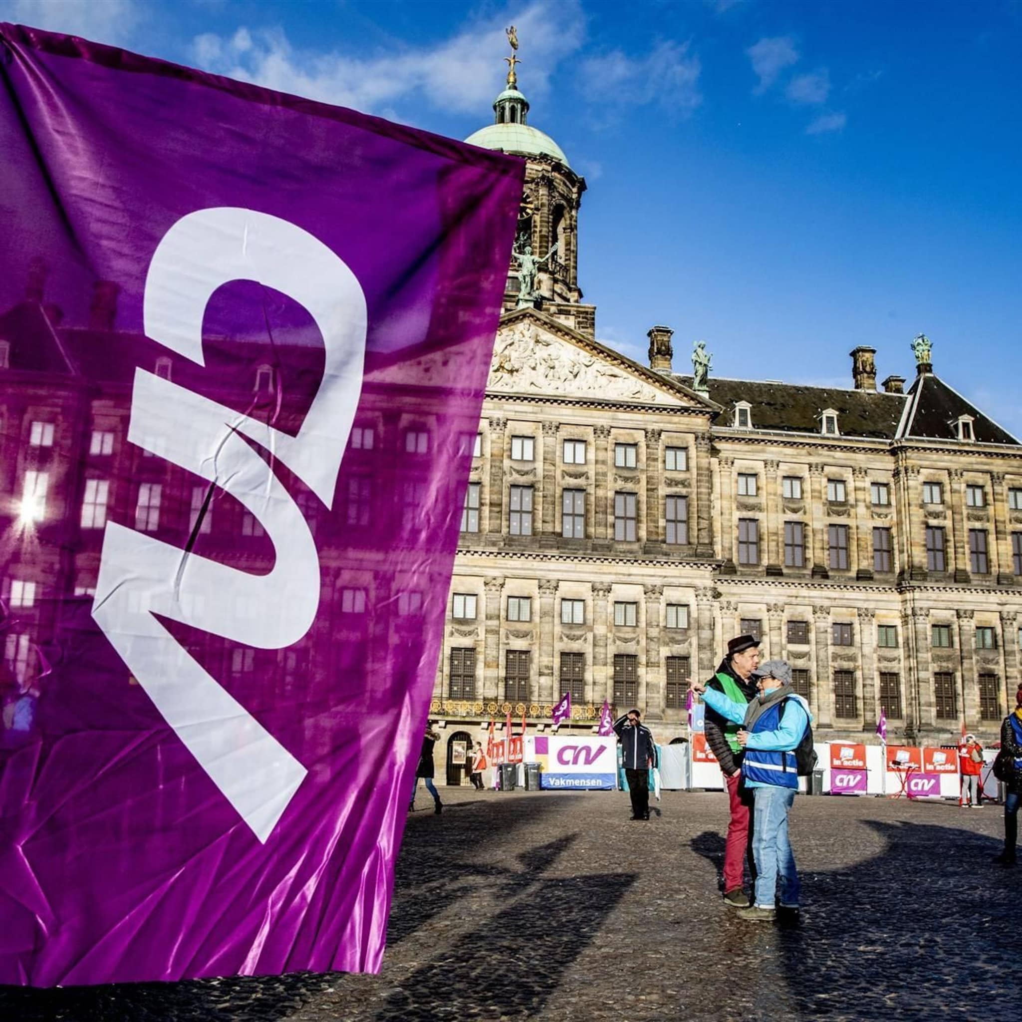 cnv waarschuwt na nieuwe kabinetsplannen voor meer stakingen