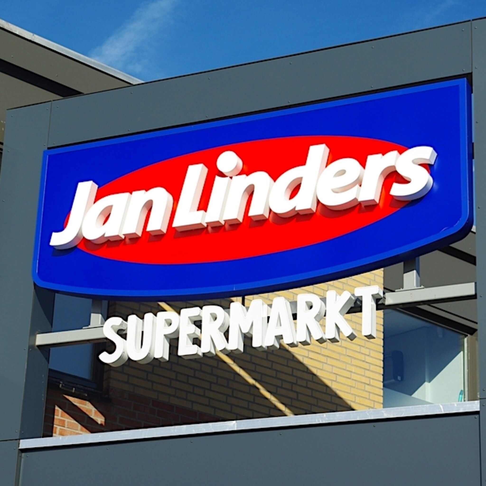 supermarktketen jan linders verkoopt tien winkels aan jumbo plus en aldi