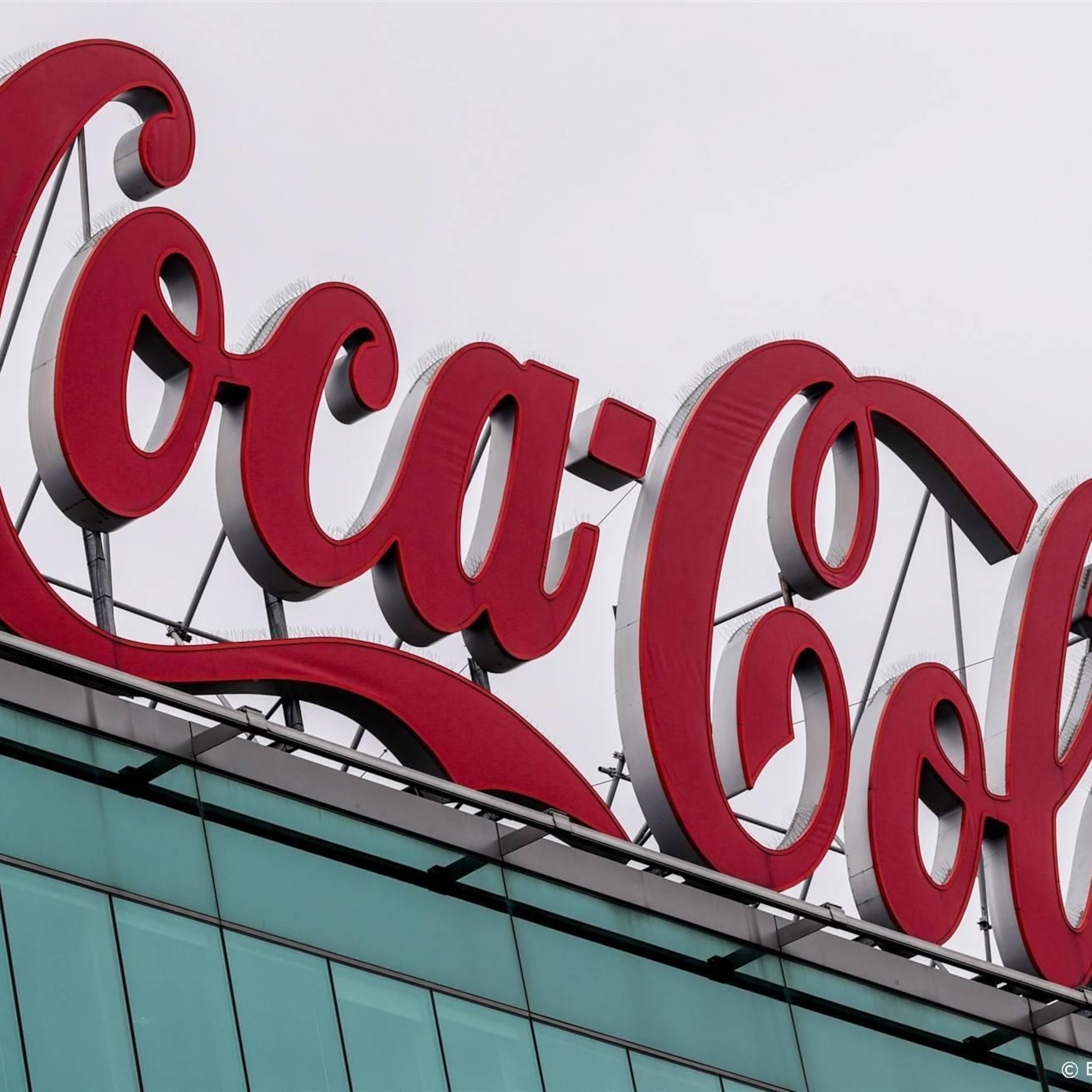 coca cola stijgt op rustig wall street bed bath en beyond onderuit