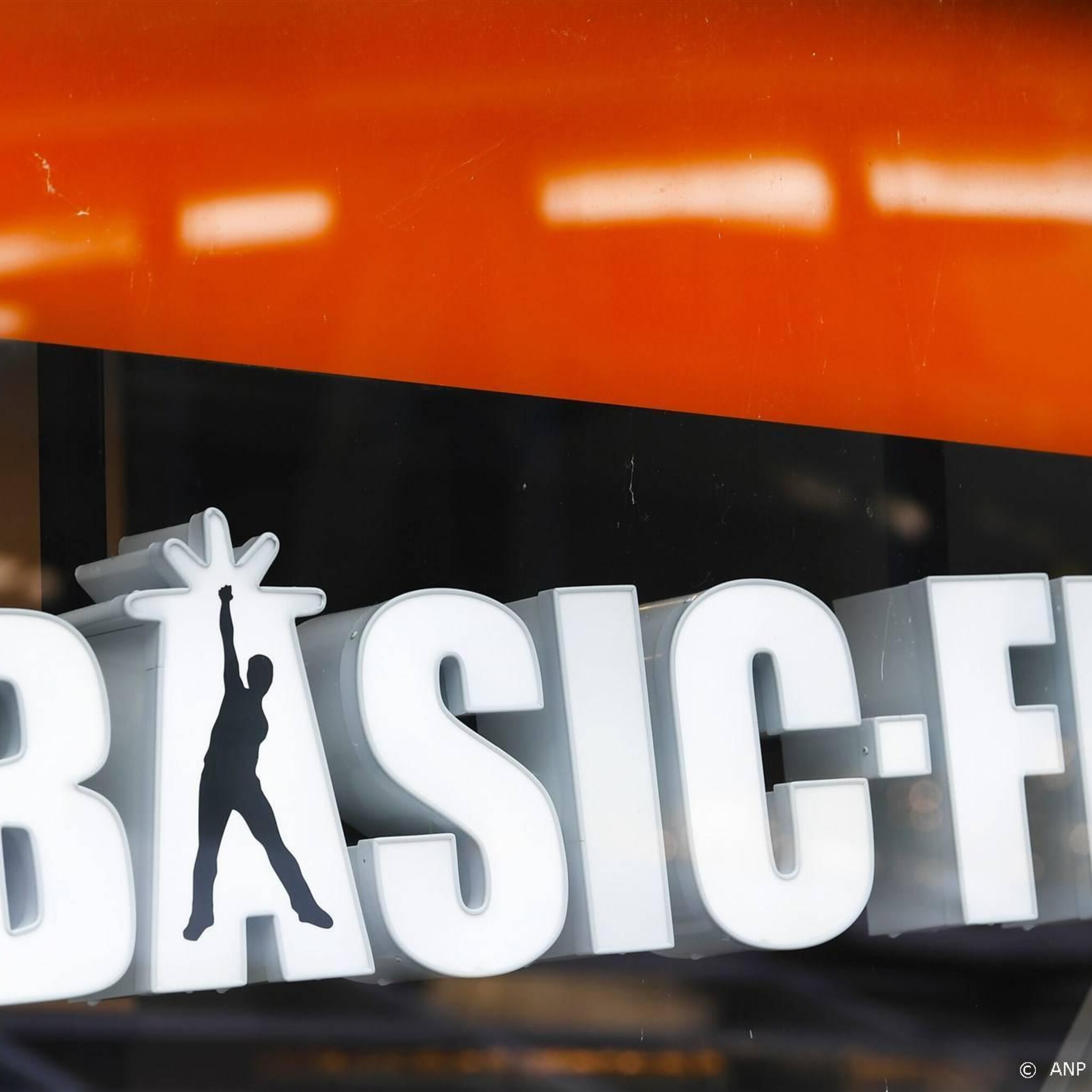 basic fit trekt steeds meer nieuwe sporters