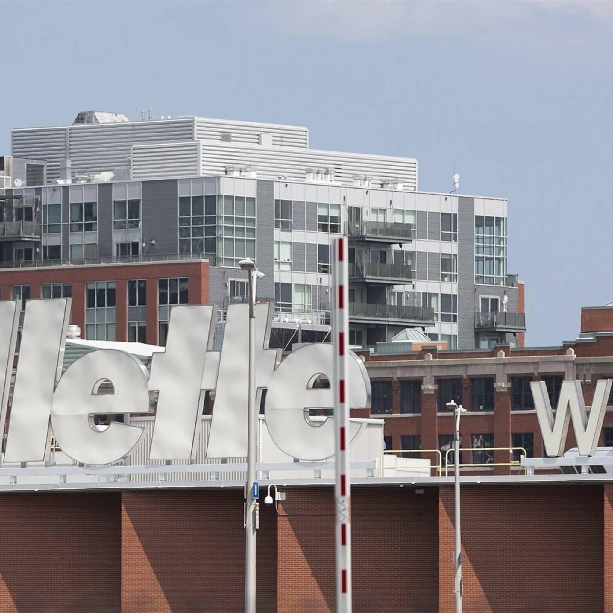 bedrijf achter pampers en gillette profiteert van hogere prijzen