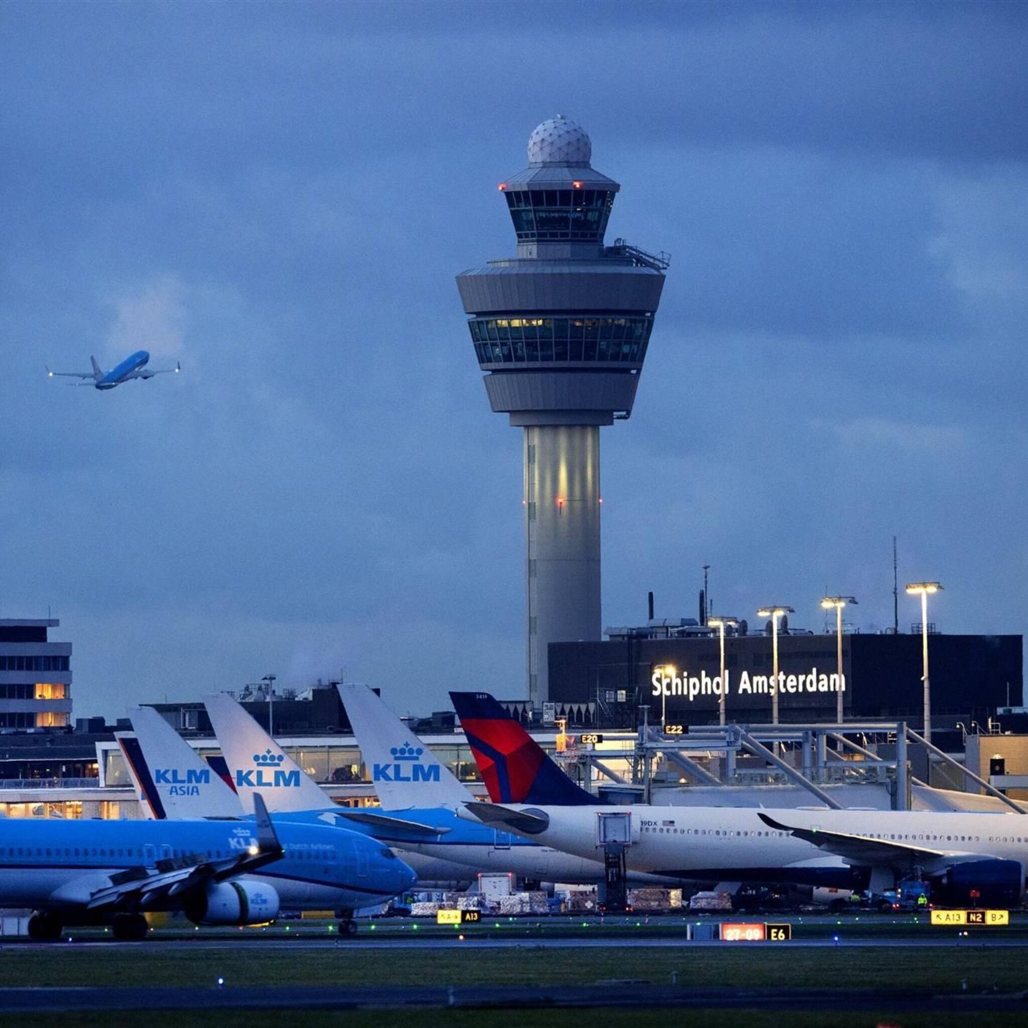 afhandelaars schiphol grote zorgen over personeelstekorten