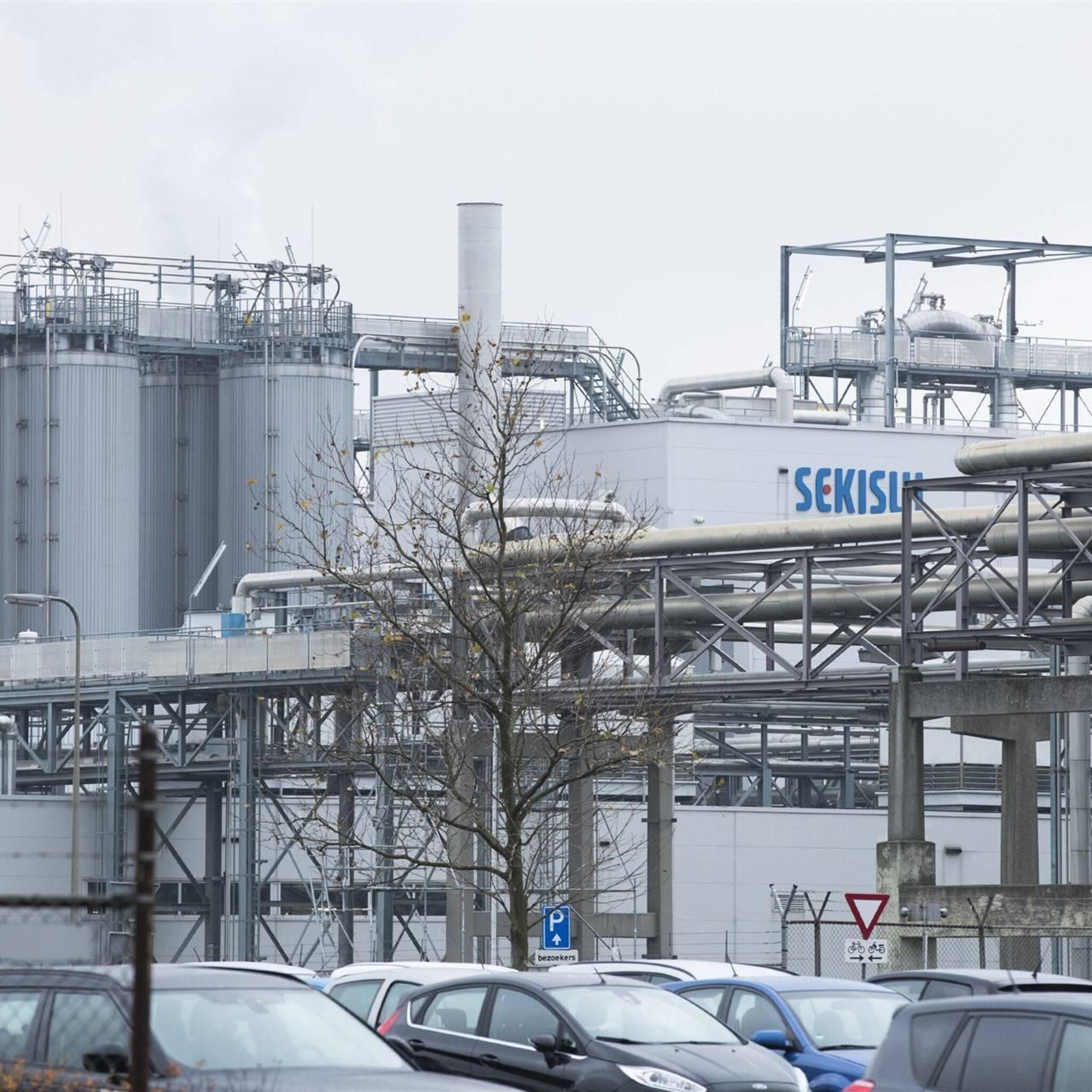 co2 uitstoot grote industrie sterkst afgenomen in vijftien jaar