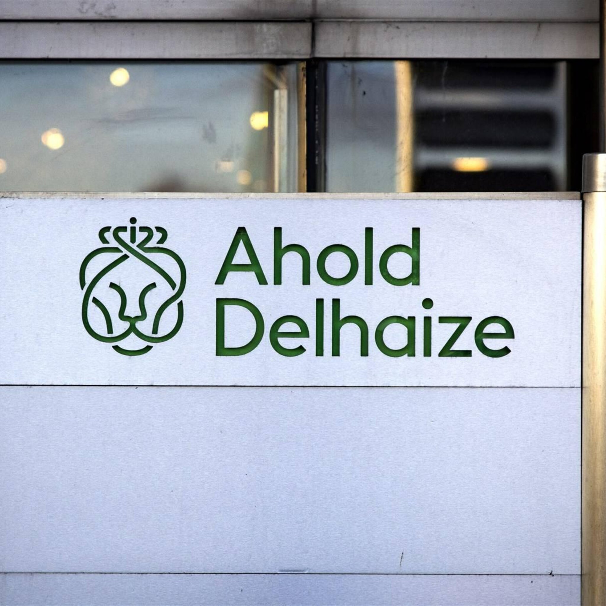 activisten kapen vergadering ahold delhaize met dezelfde vraag
