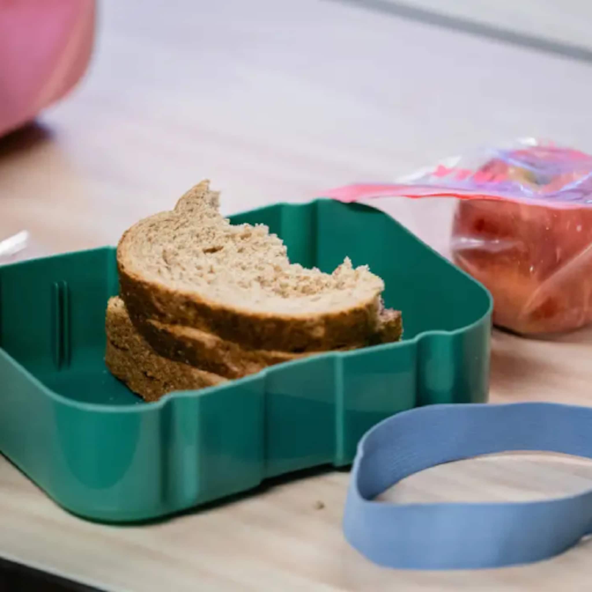 we kopen minder vaak lunch op kantoor maar broodtrommel gaat nog niet mee