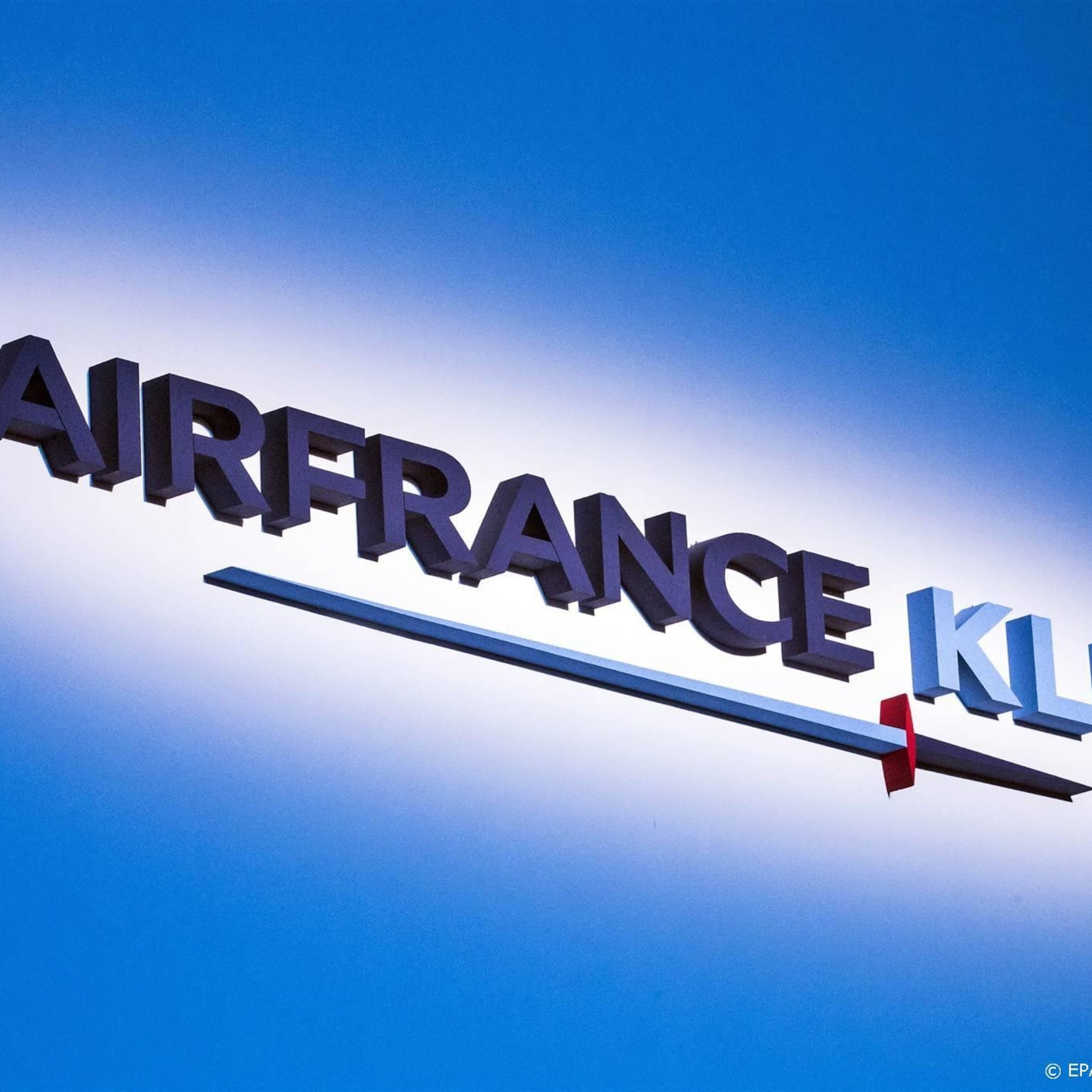 air france klm stevig hoger op afwachtend damrak