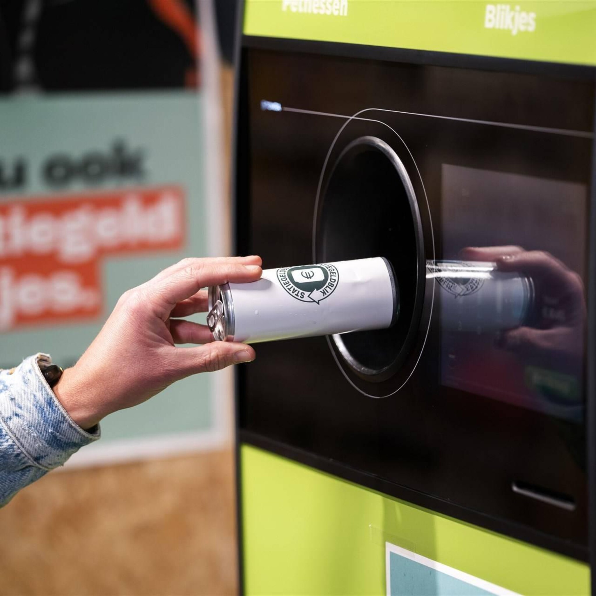 statiegeld op 2 5 miljard blikjes per jaar gigantische operatie