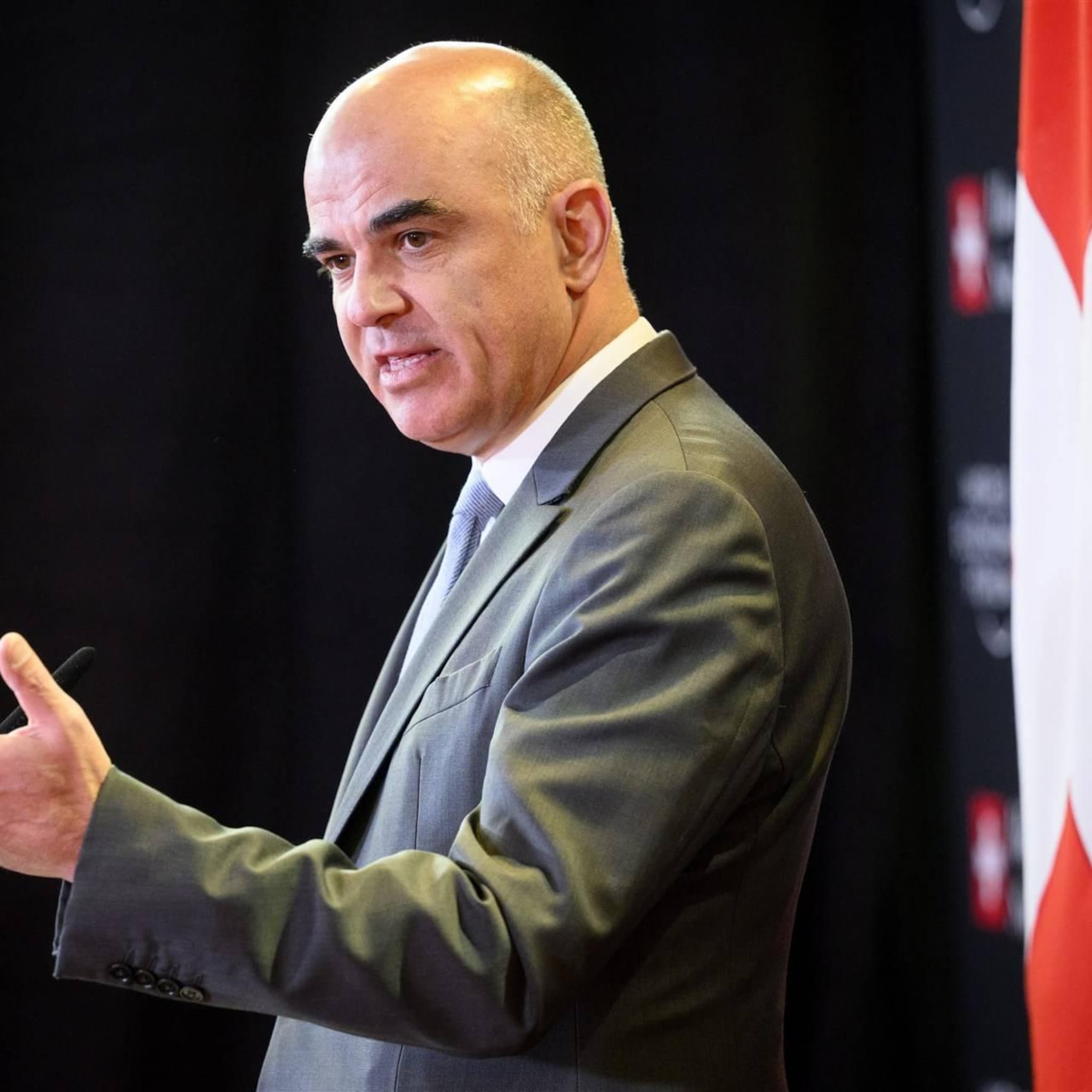 zwitserse president sterke oplossing in complexe situatie