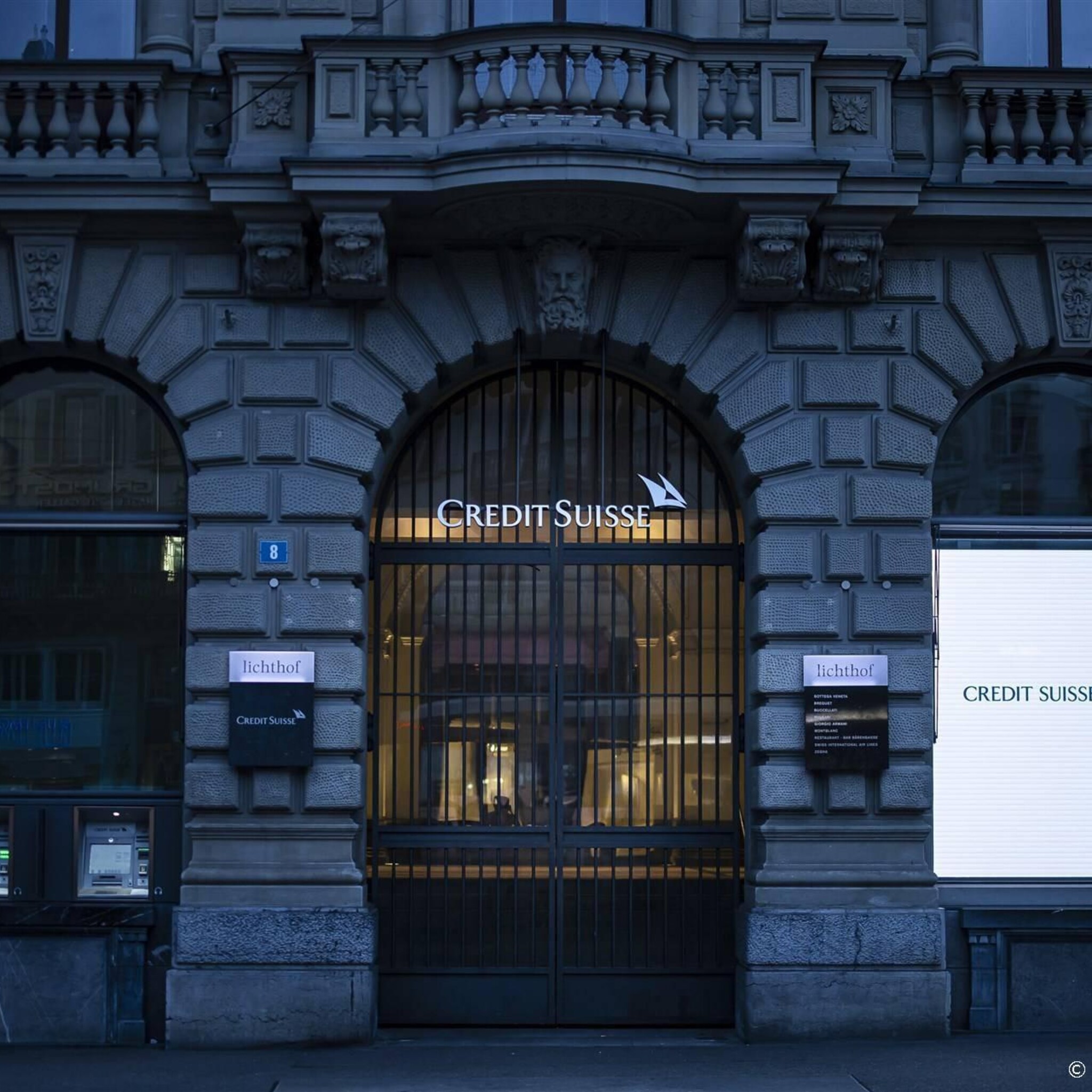 ft ubs zegt toe credit suisse te kopen voor ruim 2 miljard dollar