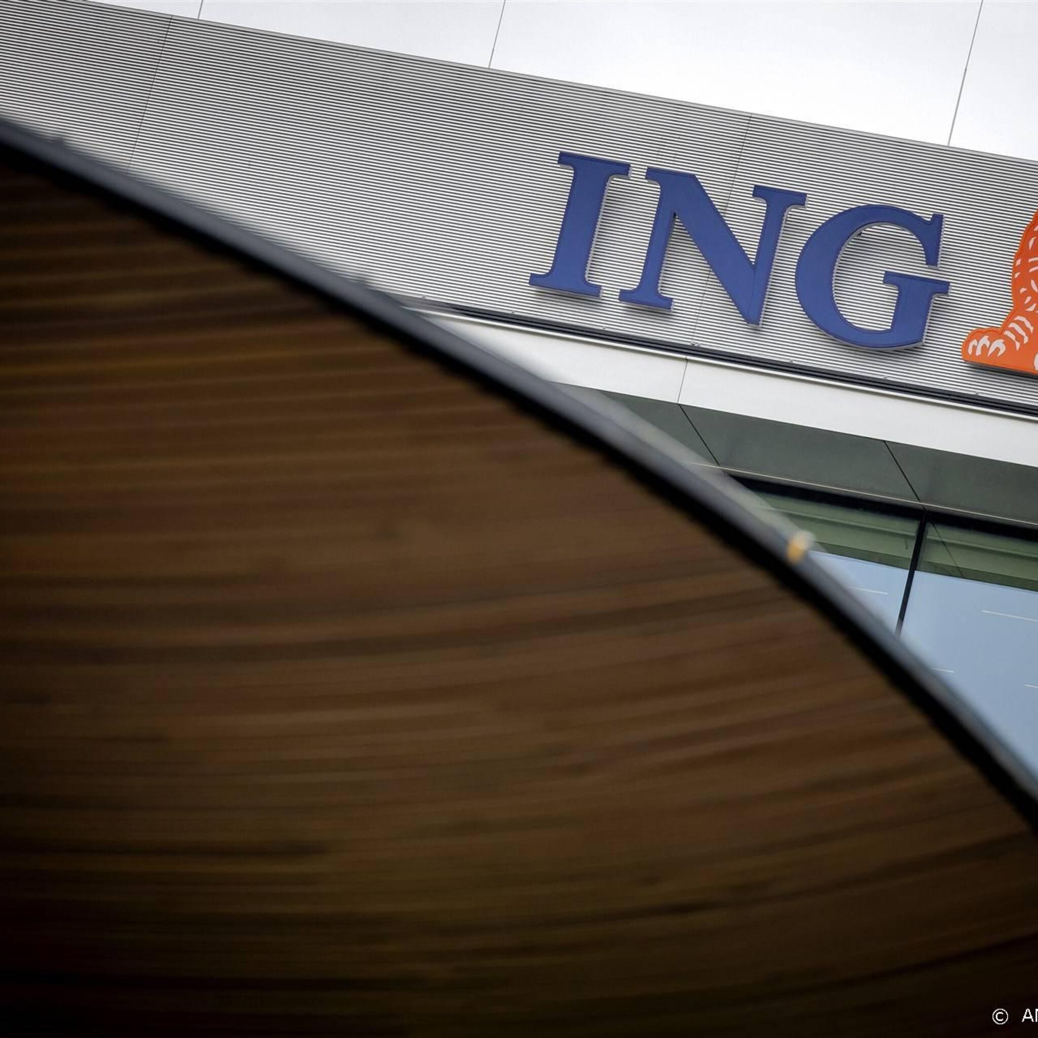 vakbonden dreigen met meerdere stakingen bij ing