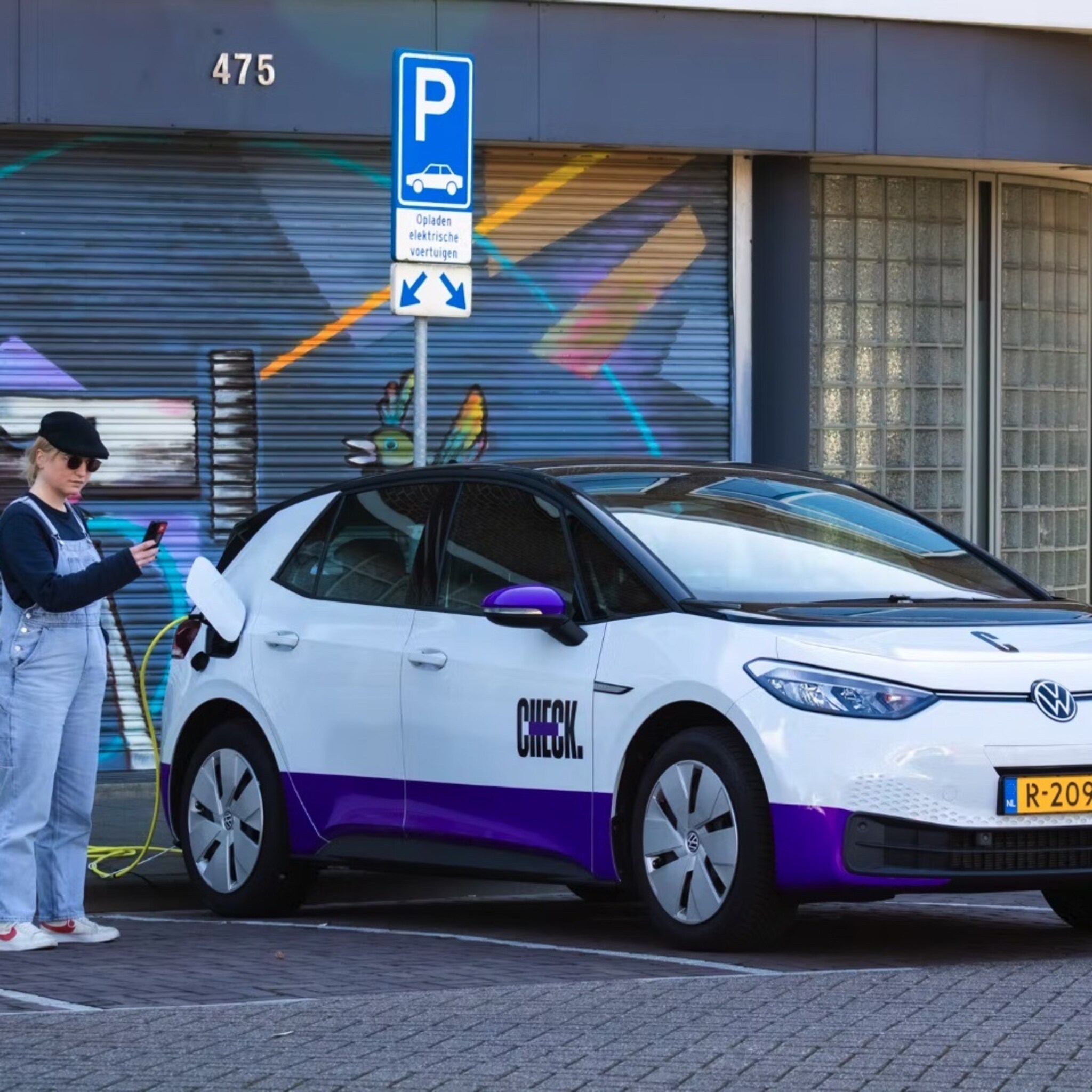 deze check deelauto heet paul door ze namen te geven blijven onze voertuigen langer heel