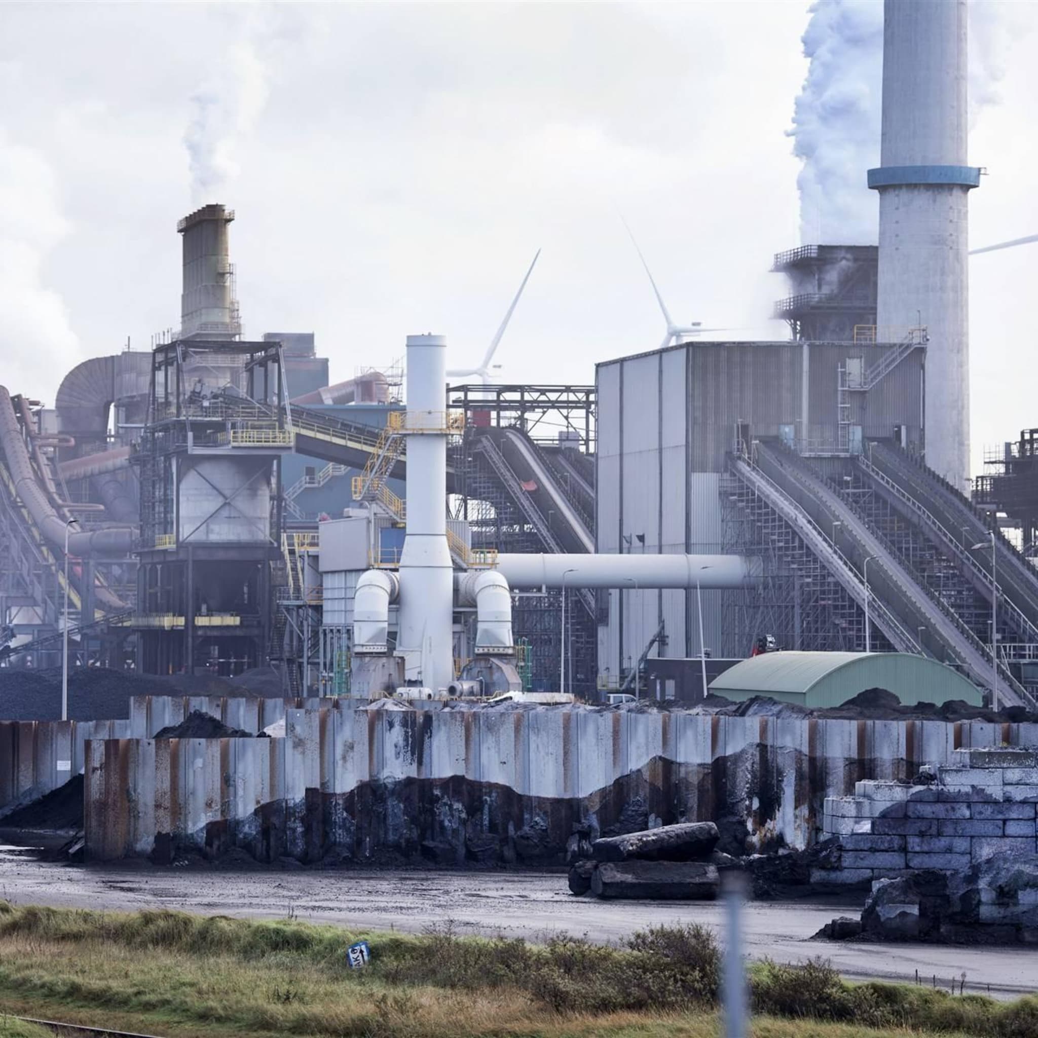 tata gaat voor het laatst oude hoogoven grootscheeps aanpakken