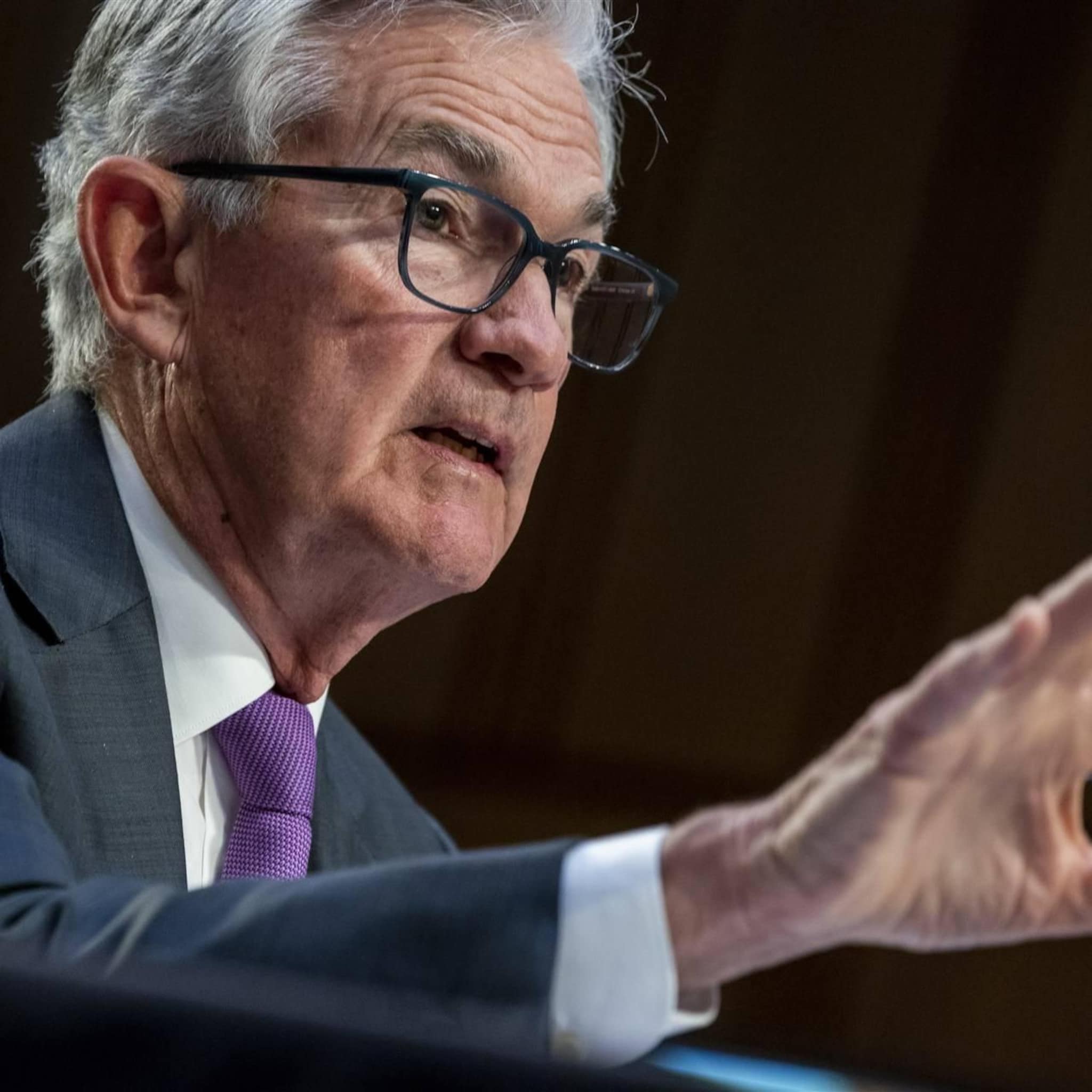 fed start onderzoek naar eigen handelen rond omvallen svb