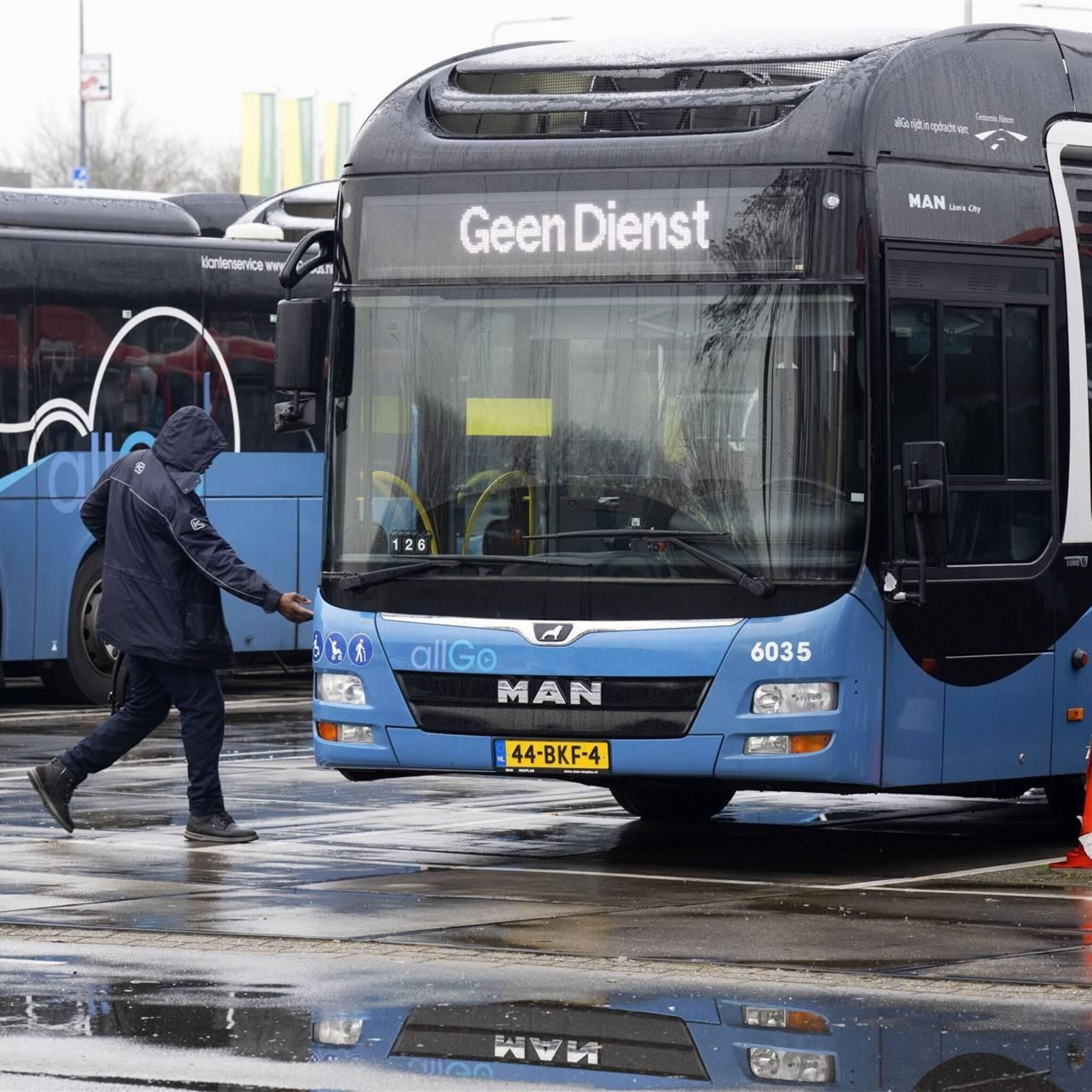 groningen en friesland gaan week vol ov stakingen tegemoet