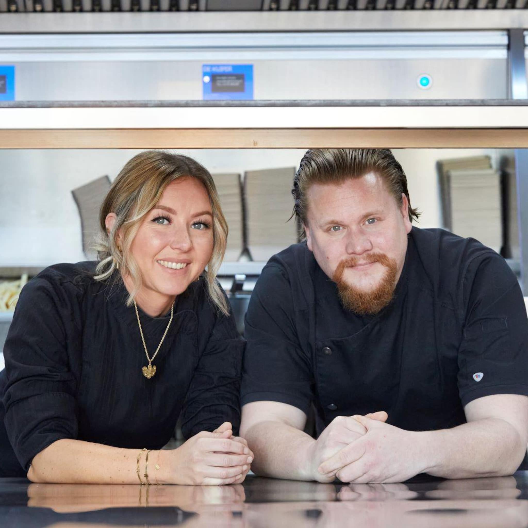 mandy en nick zijn eigenaar van een dementievriendelijke snackbar