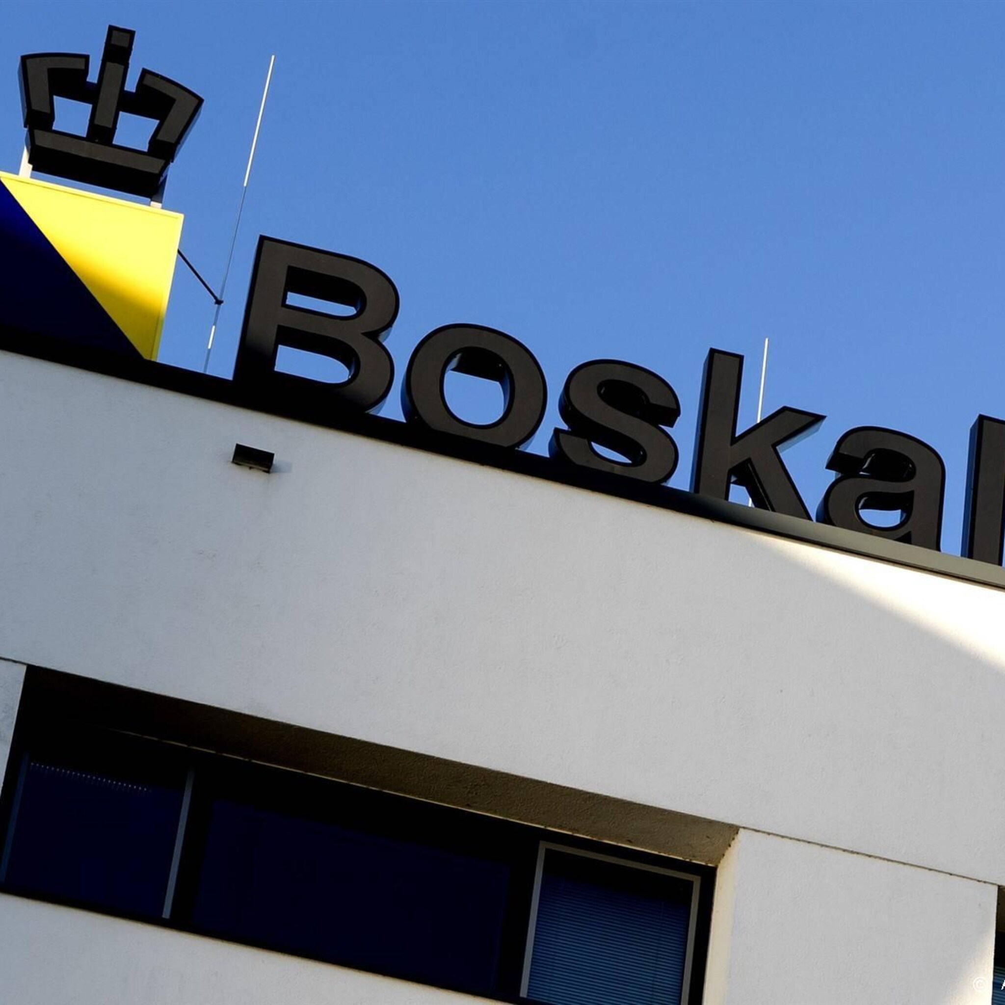 boskalis dochter smit wil meer geld voor vlottrekken blokkeerschip