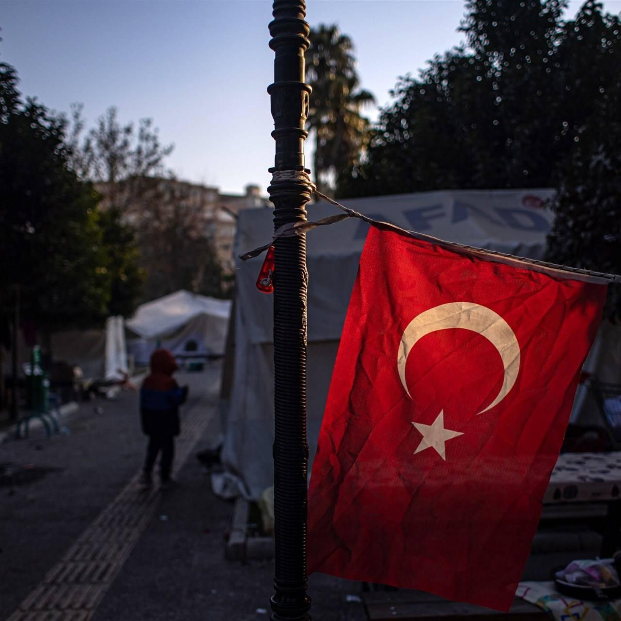 bron turkije wil speciaal fonds voor wederopbouw na aardbevingen
