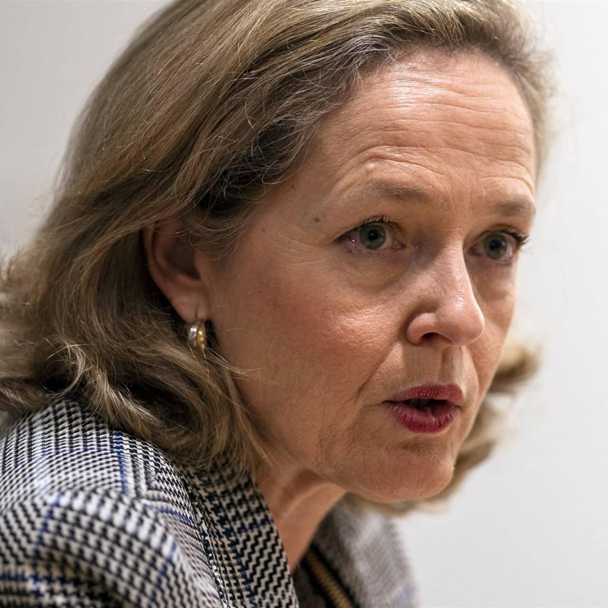 ophef over plan spaans bouwbedrijf voor vertrek naar nederland