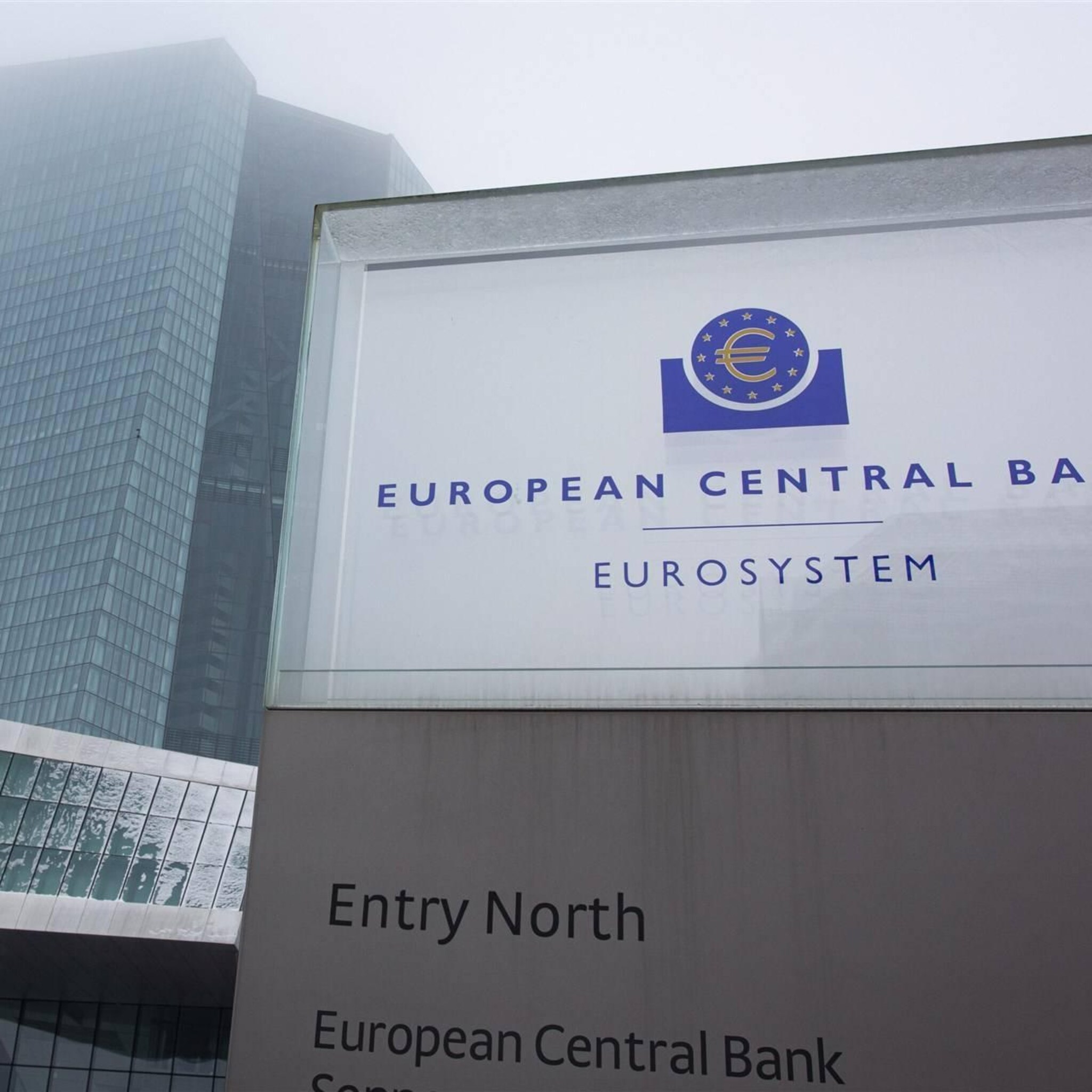 bestuurslid ecb volhouden om inflatie omlaag te krijgen