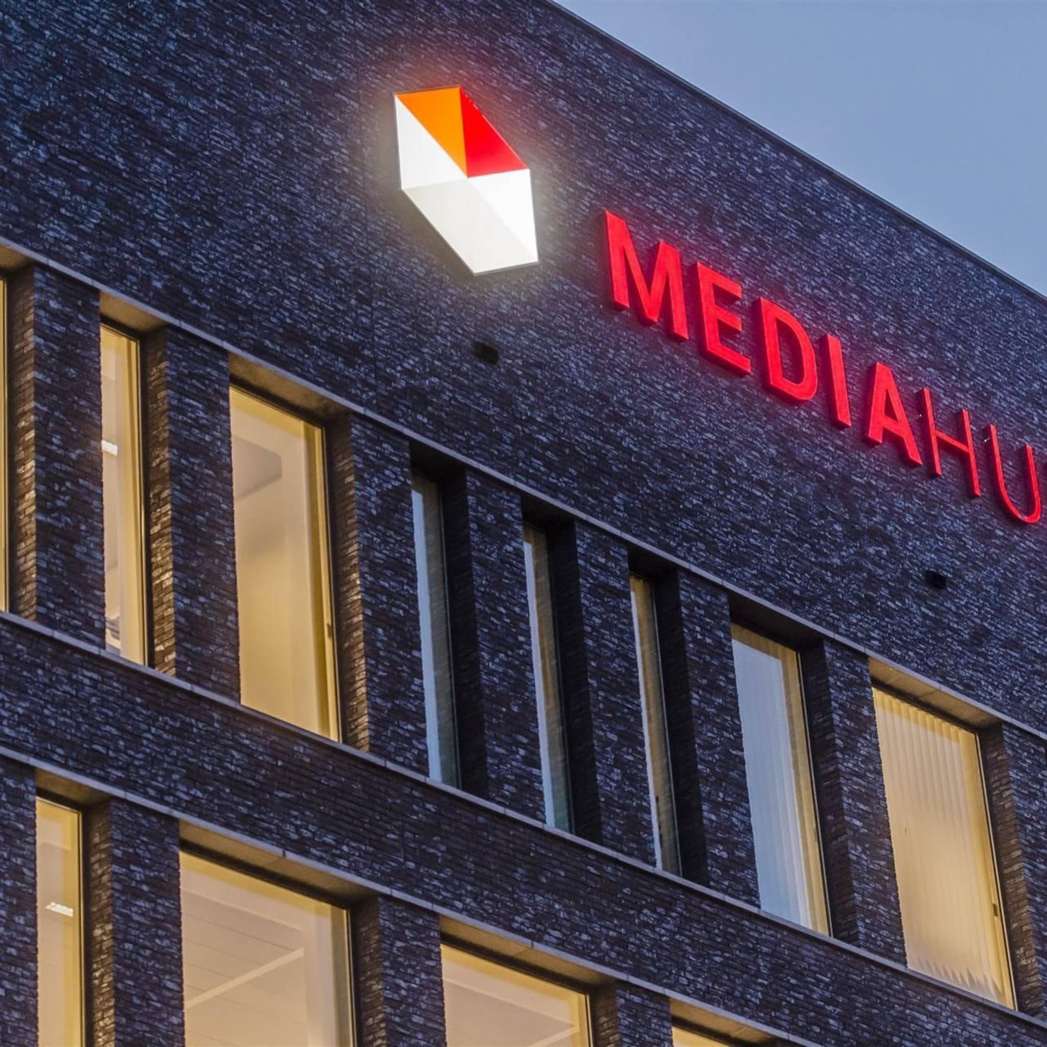 gestegen energie en papierkosten drukken op winst mediahuis