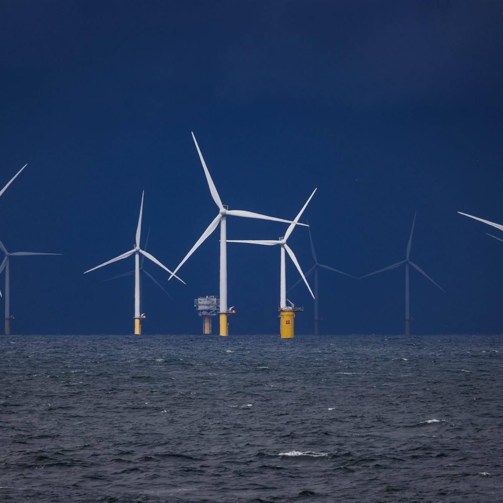 vertraging dreigt voor windmolenparken op zee door botentekort