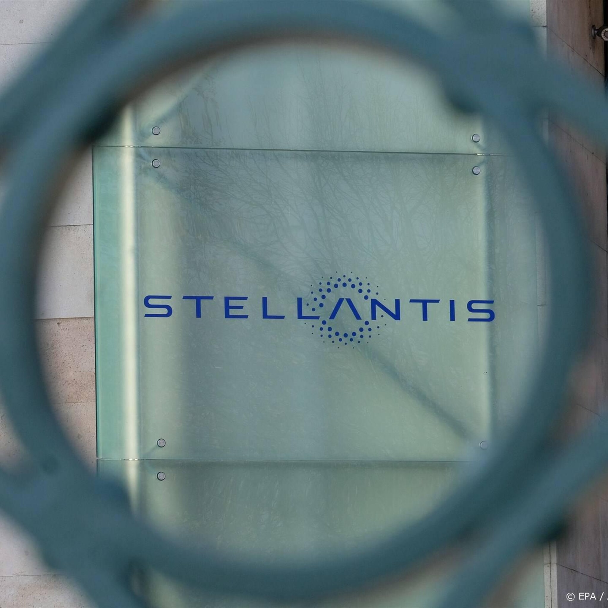 autoconcern stellantis kampt nog met gebrek aan onderdelen
