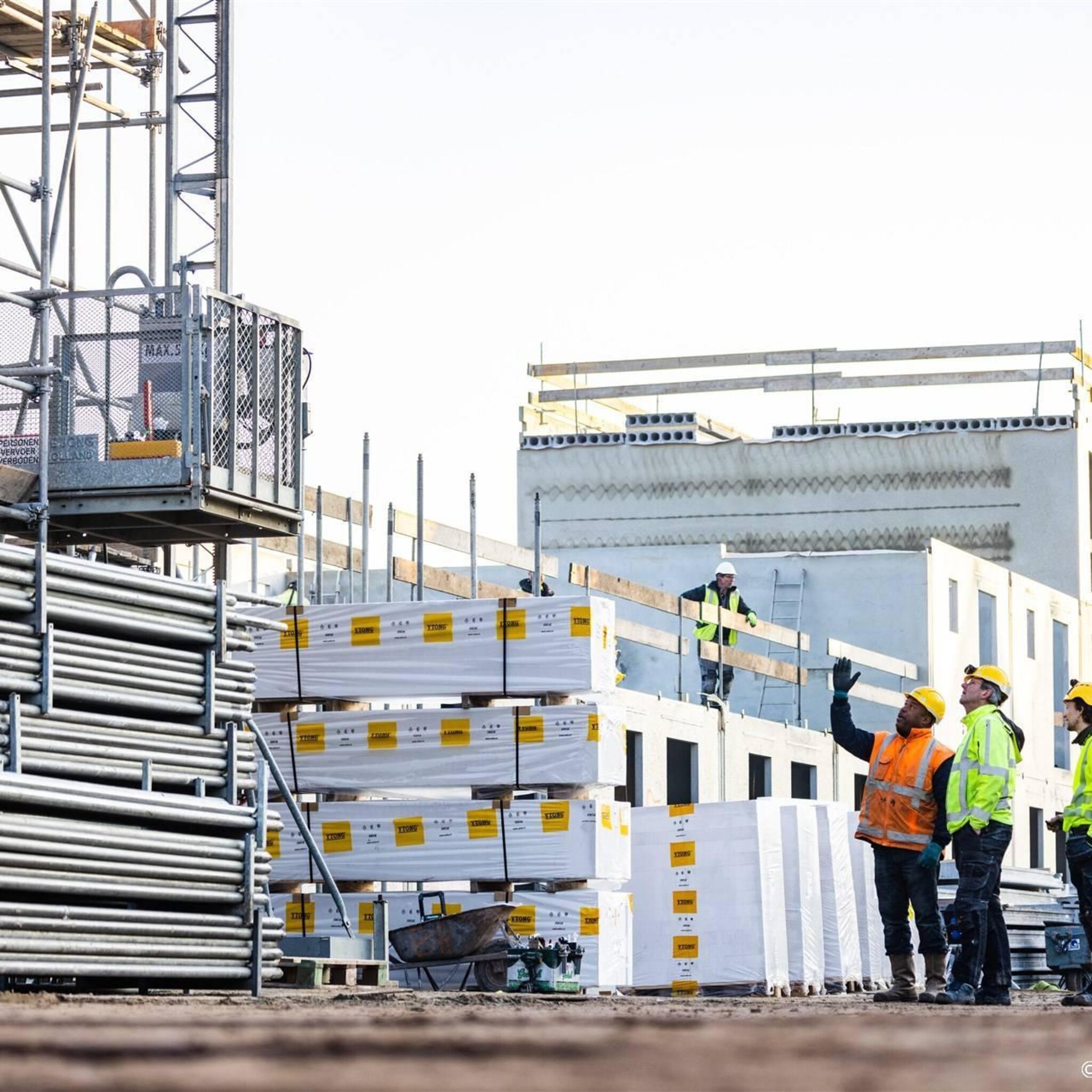 ontwikkelaars verwachten snellere bouw met woningplannen de jonge