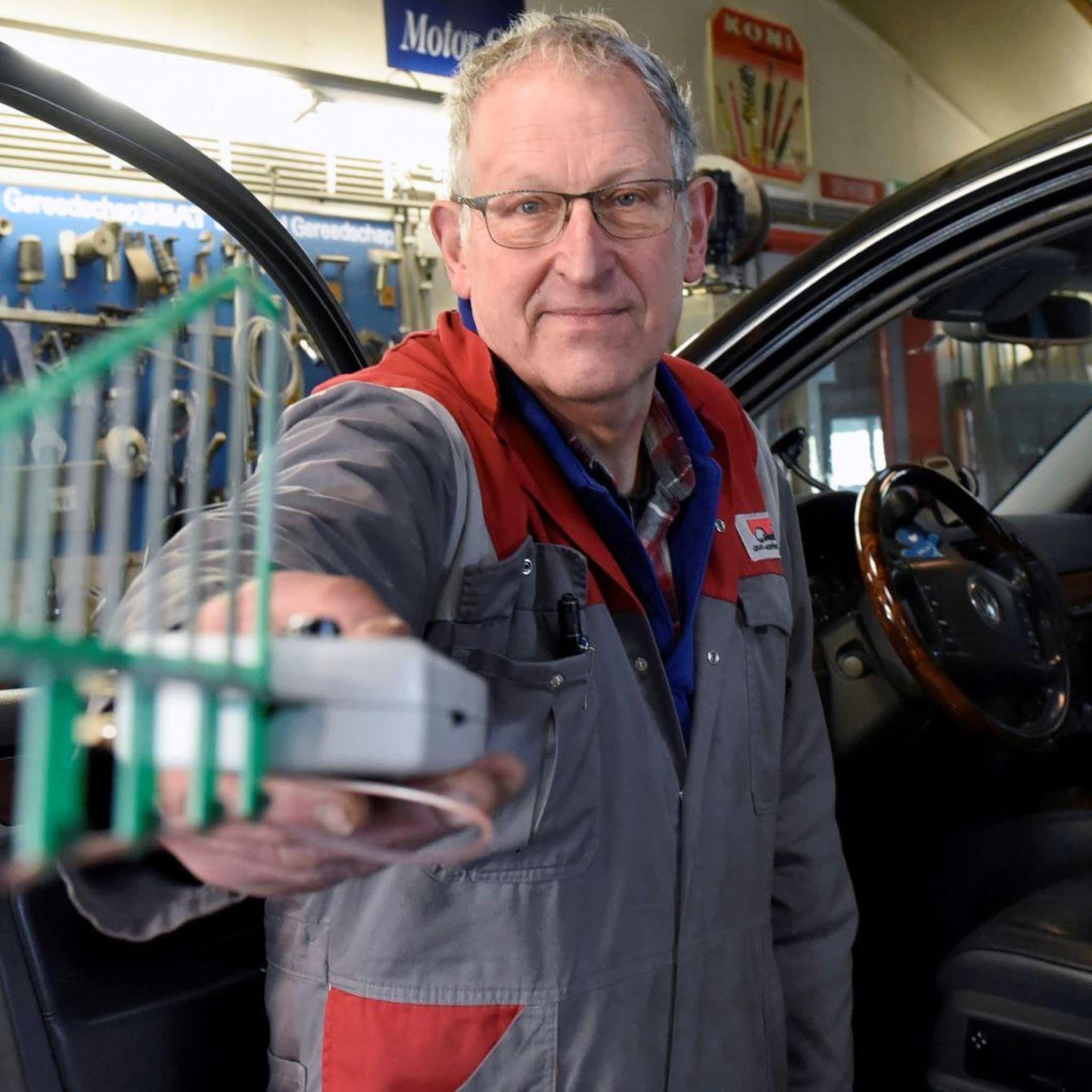 garagehouder cees 67 maakt auto s stralingsvrij migraine nam af