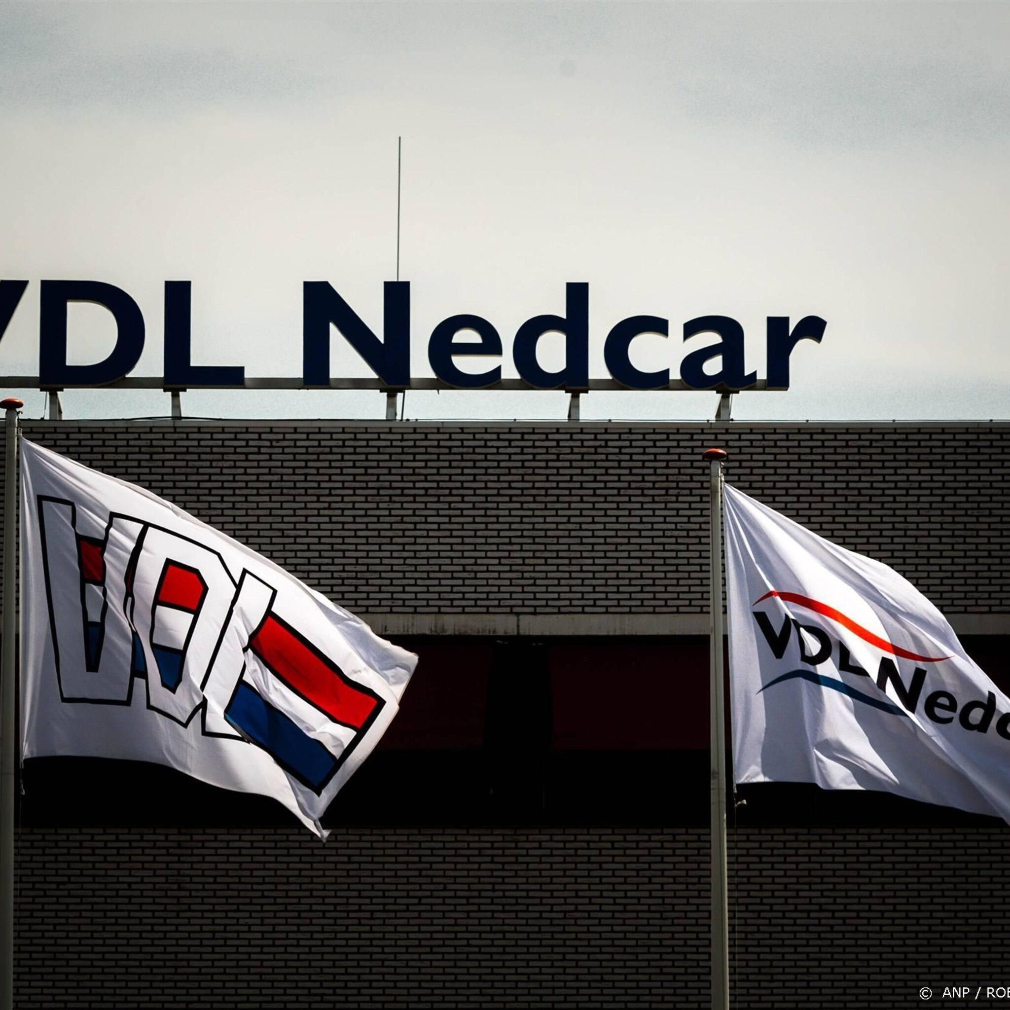 vdl nedcar wil voor meerdere bedrijven auto s bouwen