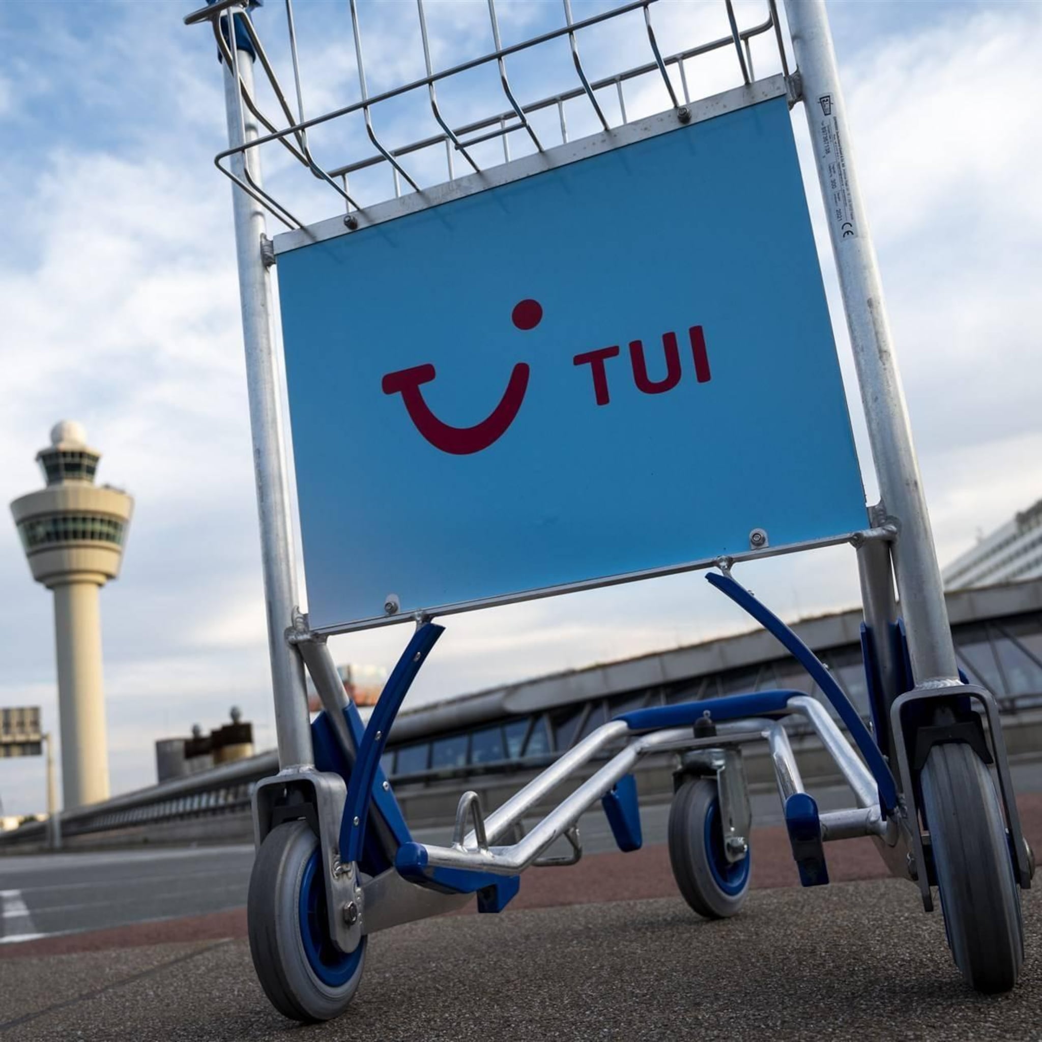 reisconcern tui ziet sterke prijsstijgingen voor zomerseizoen