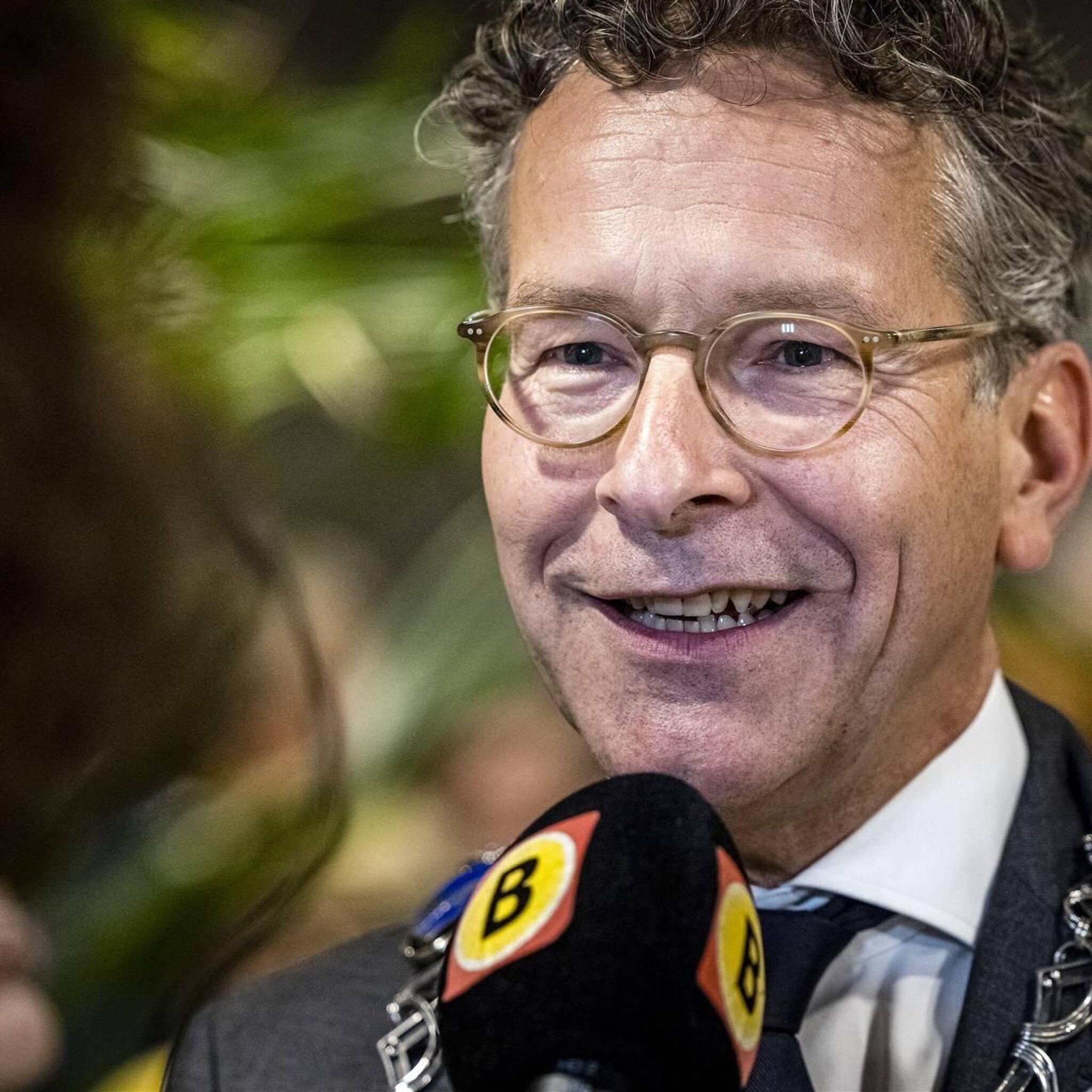 dijsselbloem probeer scandinavische landen bij eurozone te halen