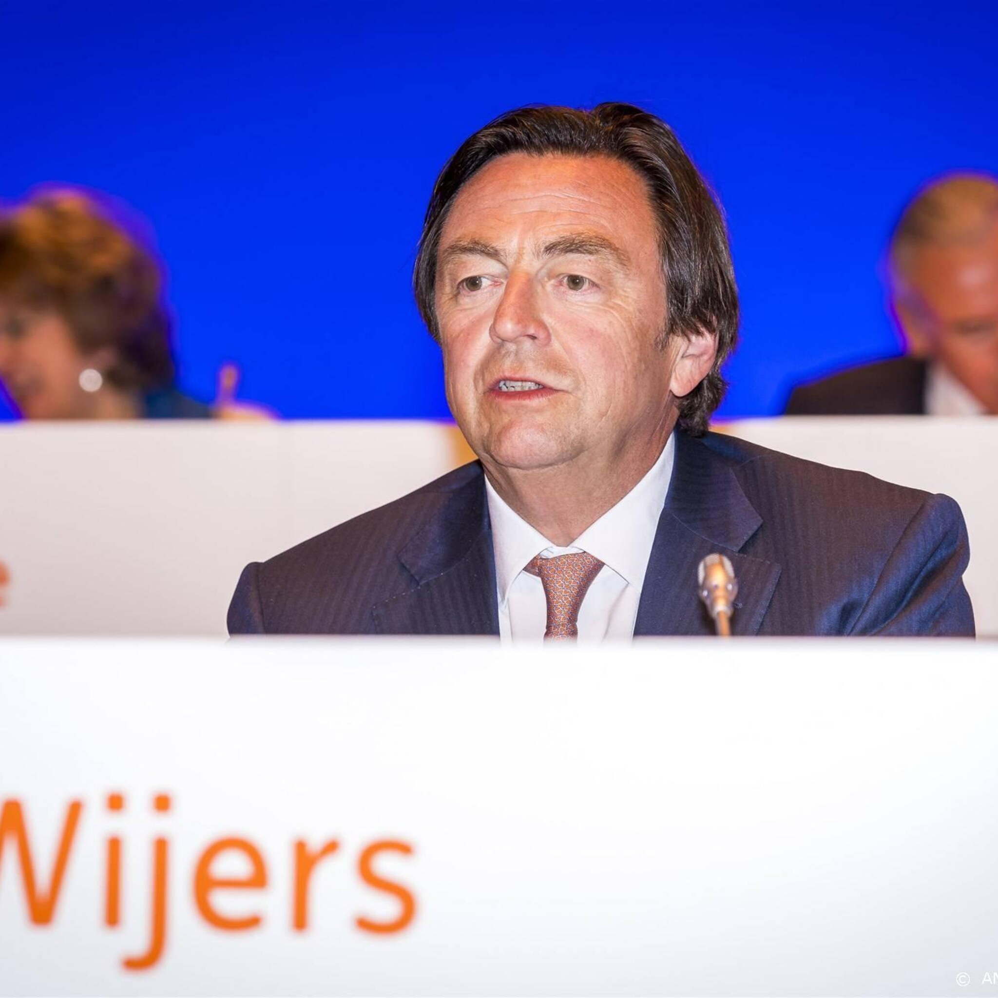 president commissaris hans wijers vertrekt bij ing